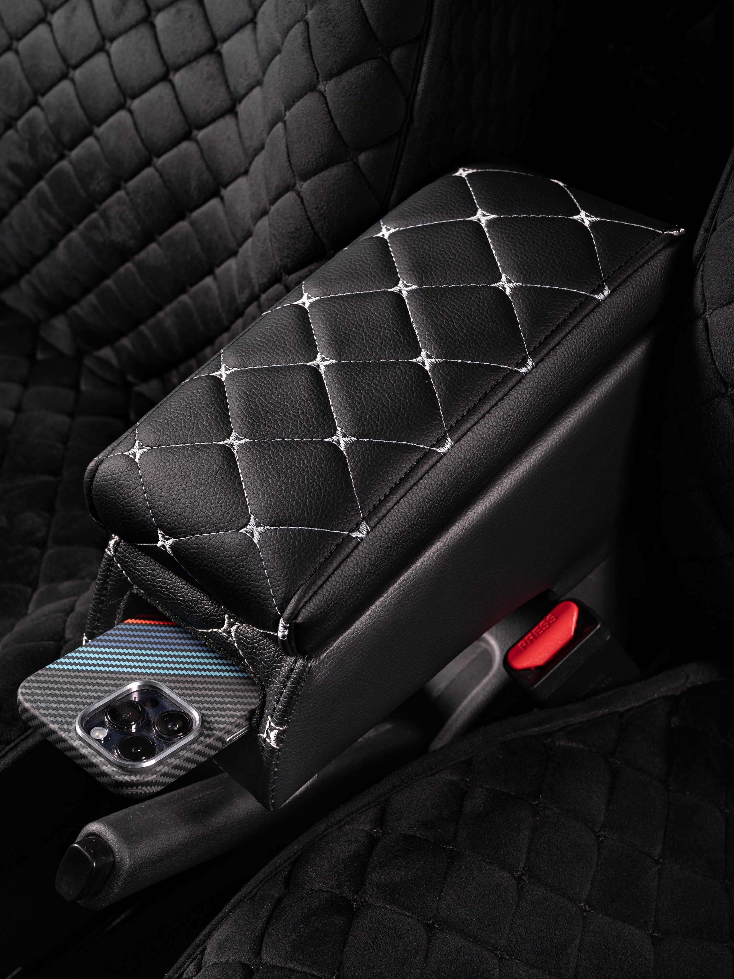 Автоподлокотники 2. Предметный фотограф, фото для маркетплейсов Пятигорск, КМВ