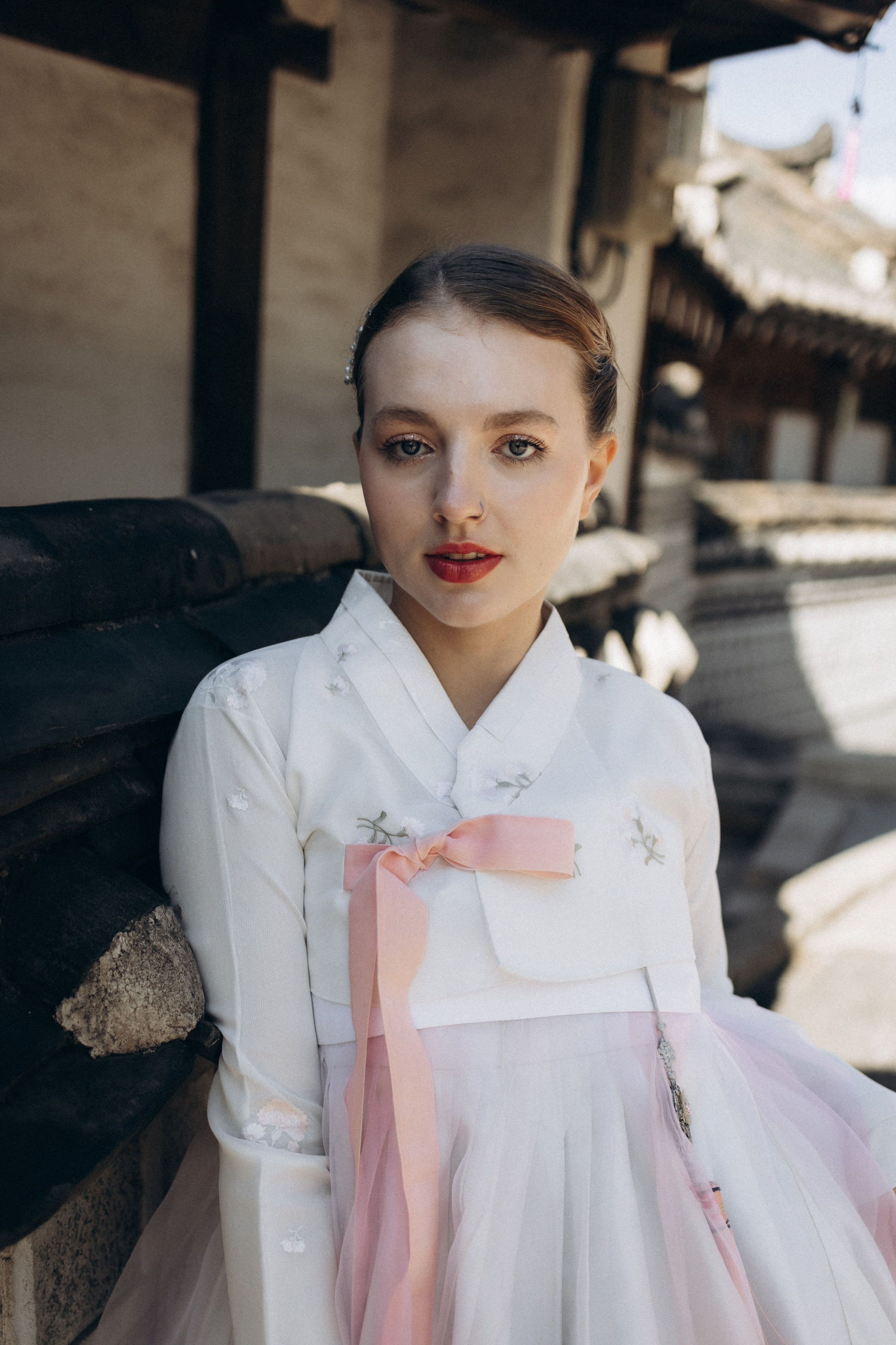 Фотосессия Маши и Саши в ханбоках. Фотограф Артем Бросов в Санкт-Петербурге и Дубае