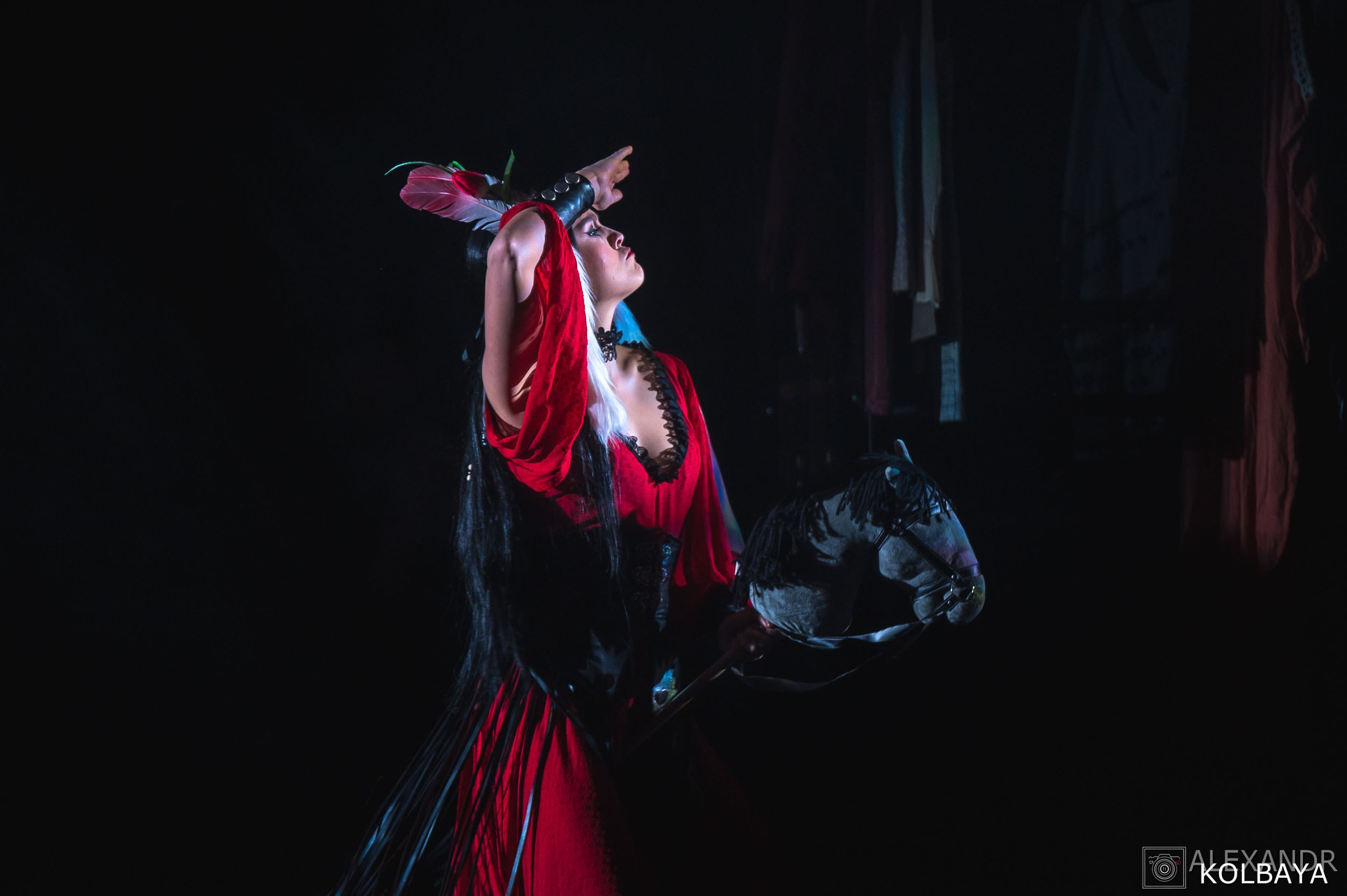 Фотографии со спектакля «Привет, я тетя Чарли». Концертный и театральный репортажный фотограф в Москве Александр Колбая