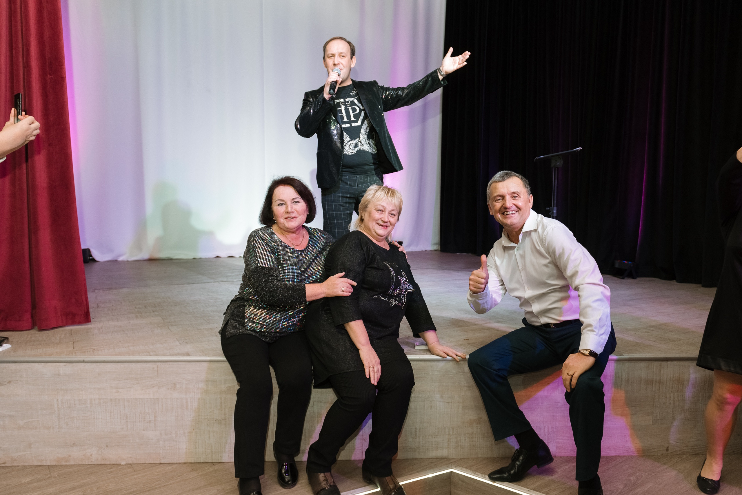 Поющий ведущий Сергей Голубев. Ведущий, Тамада, DJ, фото в Перми. Хорошее настроение