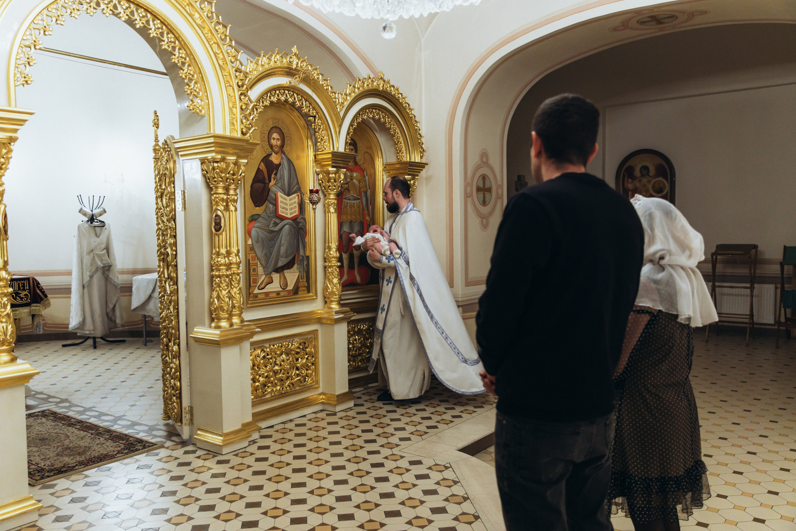 Крещение Павла. Фотограф на крещение в Рязани. Семейный фотограф