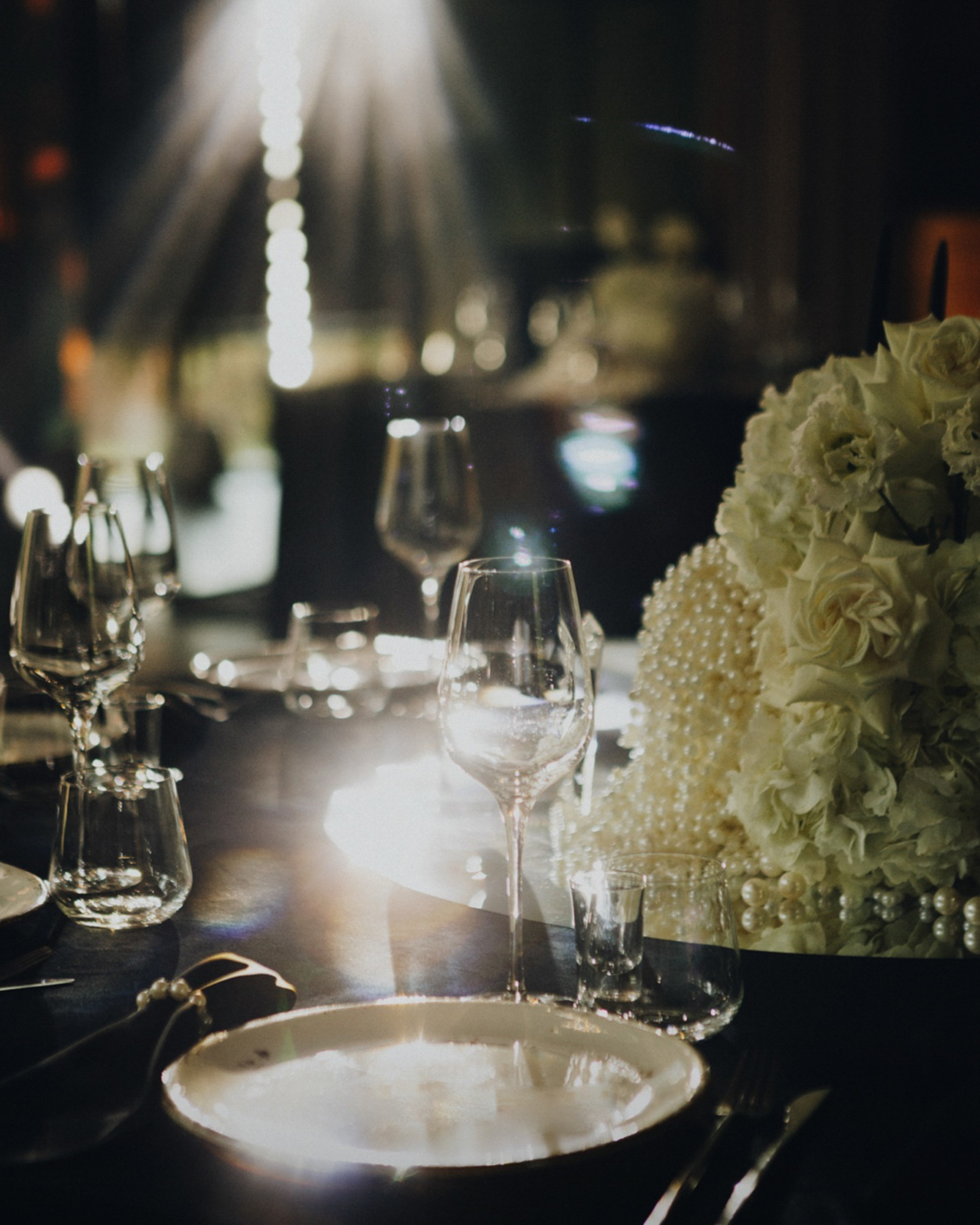 1. Свадебный фотограф @alexandradmitrievaph