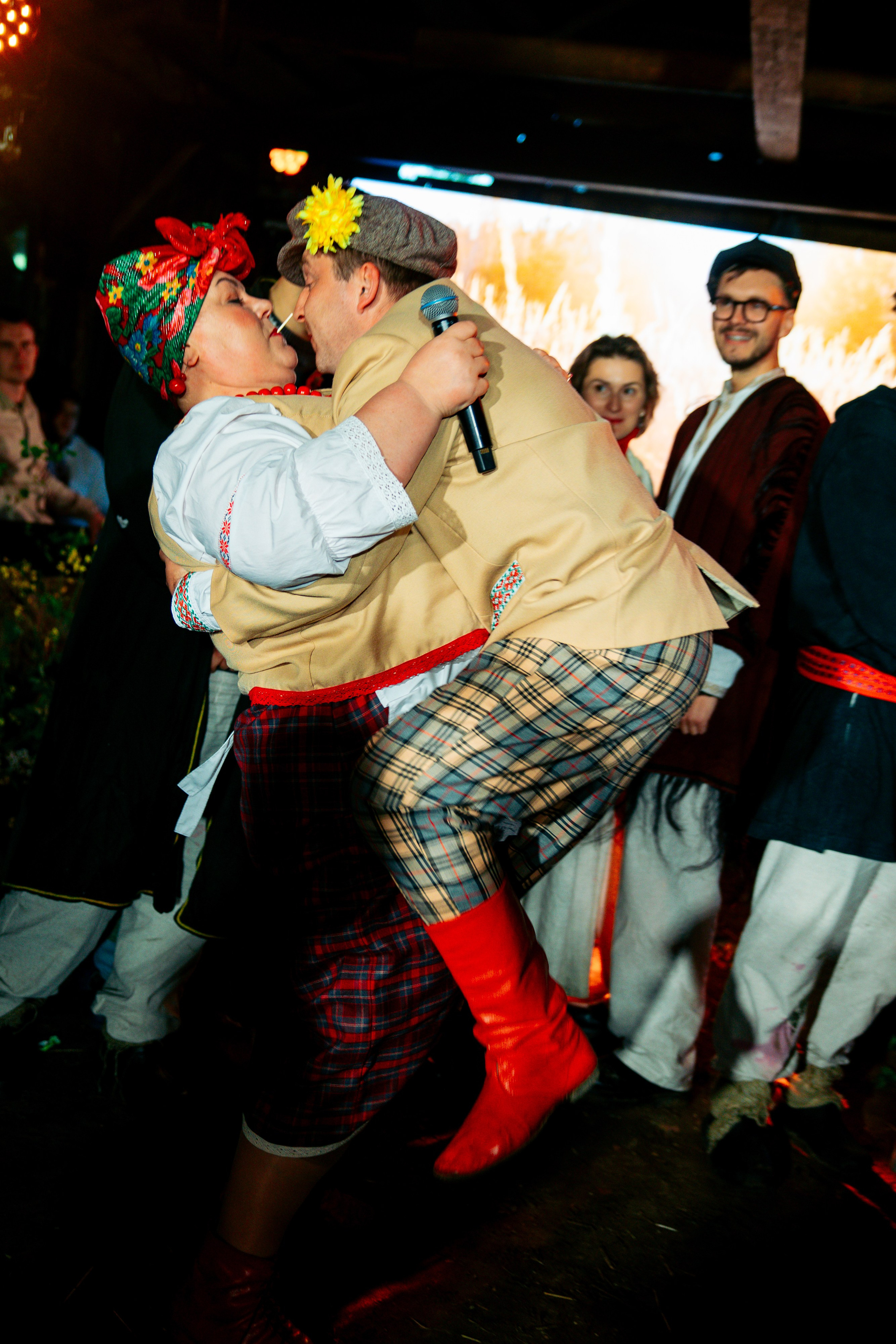 ХОЛОП -тематический праздник. Свадебный фотограф Минск РБ