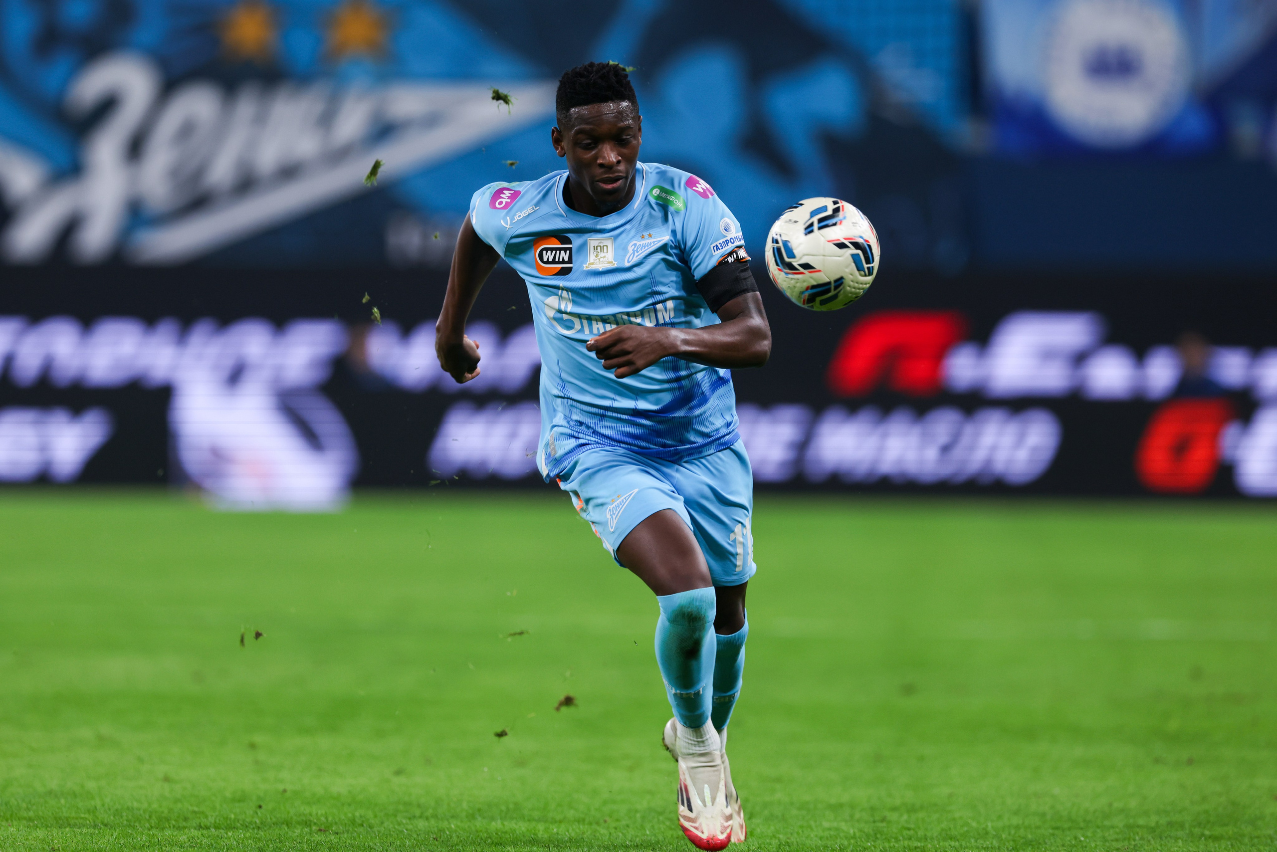 ФК «Зенит» — ФК «Рубин» 30.11.2025. Спортивный и репортажный фотограф Антон Тереханов