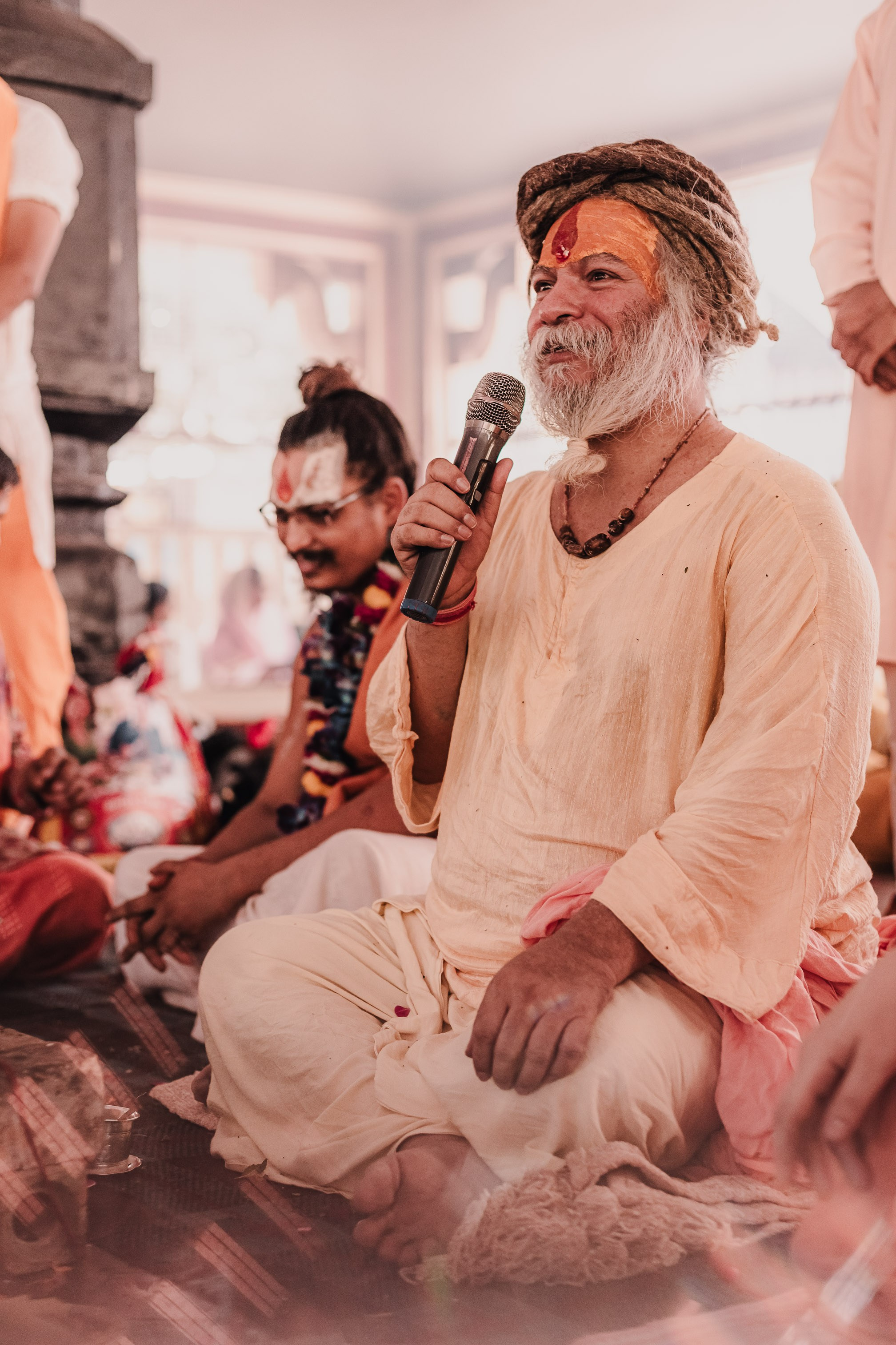 Navaratri yajna at Devraha Baba Ji ashram. Мариам Багдасарян
