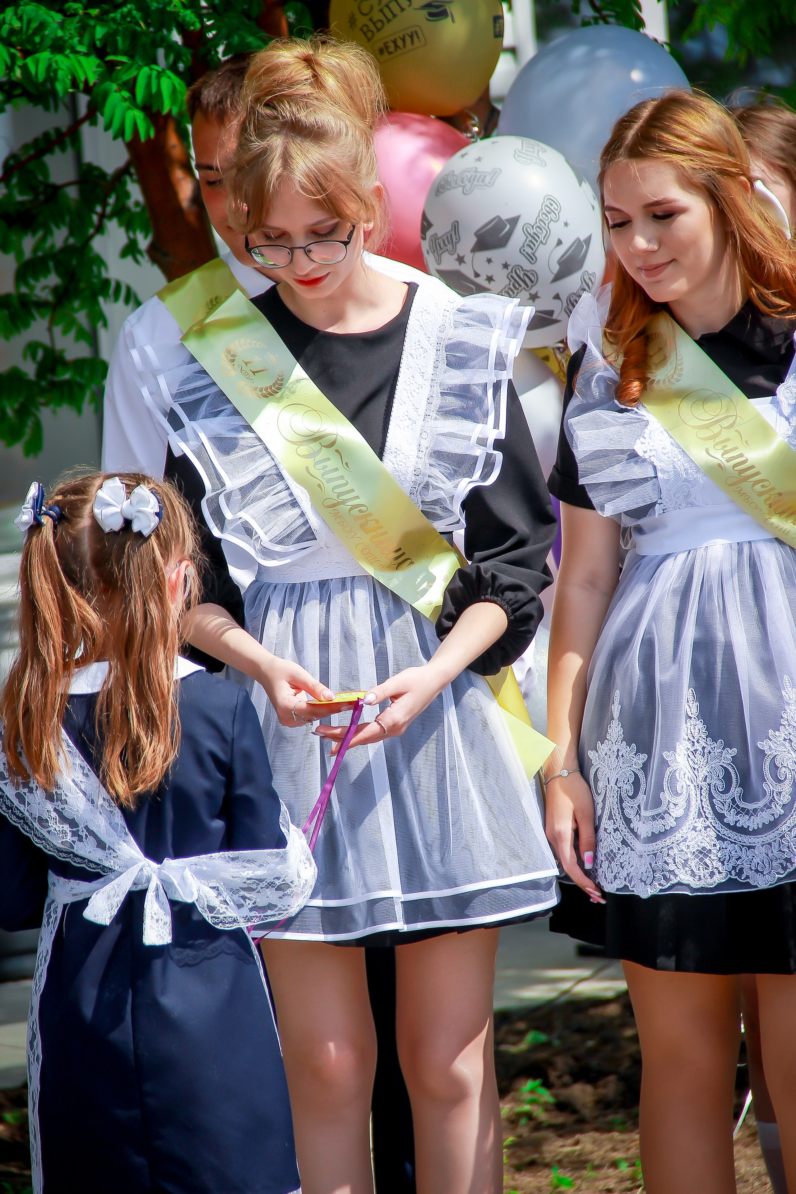 9-11 классы СЪЁМКИ ВЫПУСКНЫХ И ПОСЛЕДНИХ ЗВОНКОВ. Выпускные альбомы для школ и Детских садов в Барнауле /Выпускные/Свадебные/Детские/Семейные и др. виды съёмок /Фотограф Вера Валейко