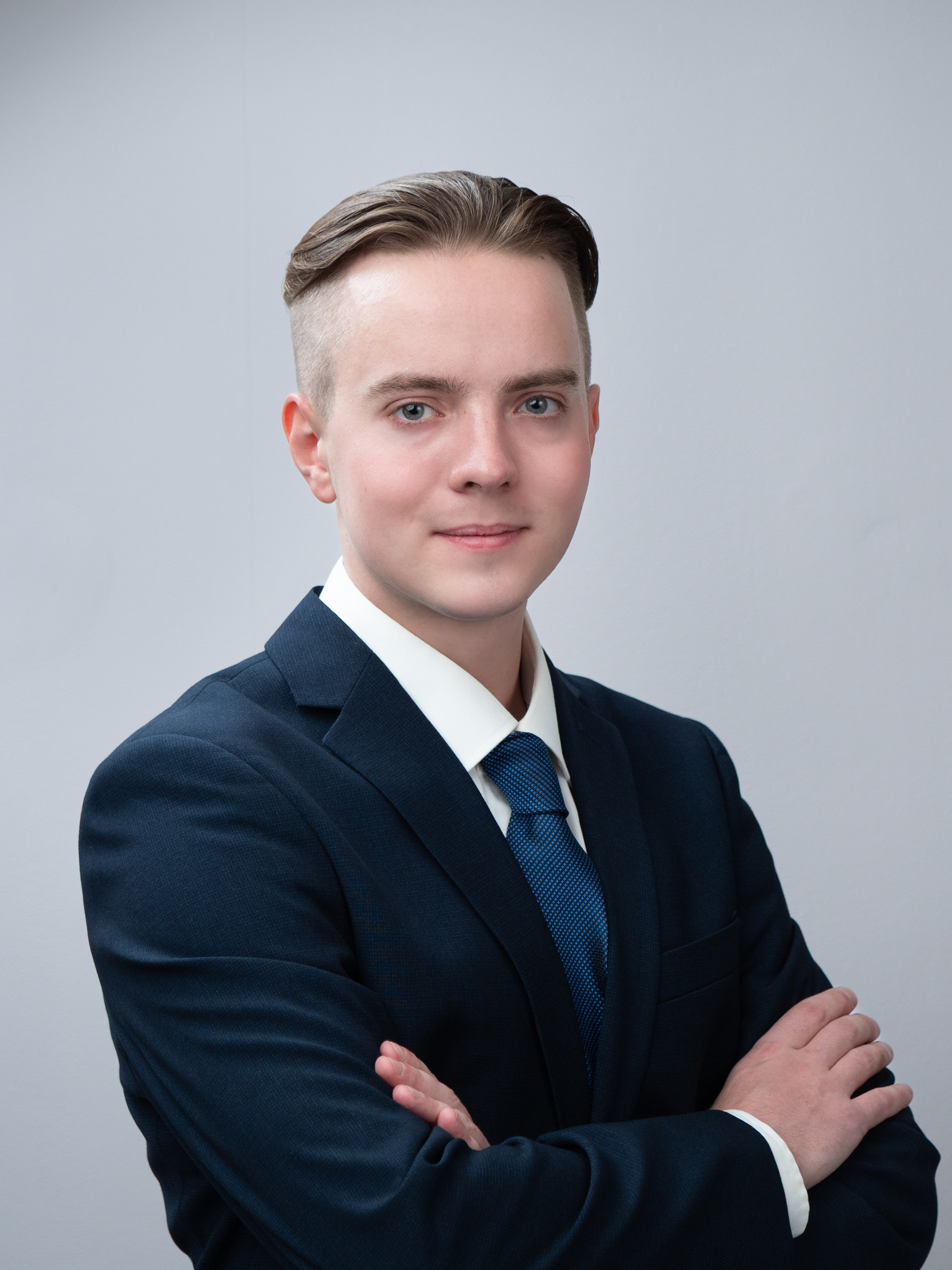 Деловой портрет. Главная