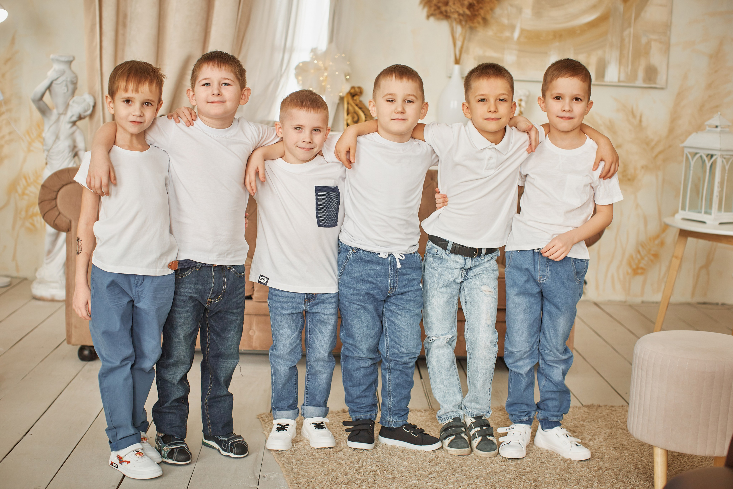 Групповые. Выпускные альбомы в городе Курган для всех