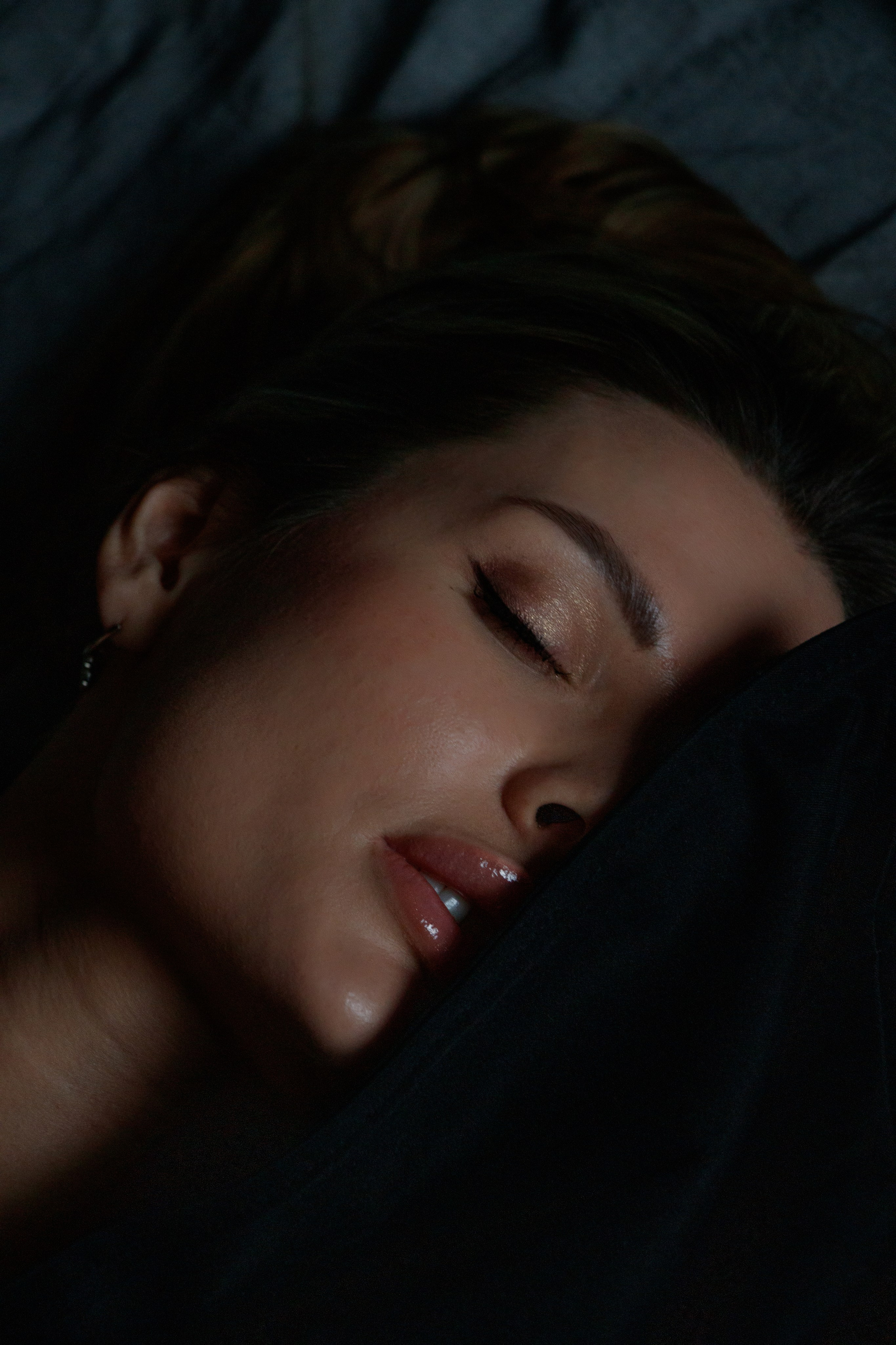 Эстетика женского тела портрет. Фотограф и ретушер в Ростове-на-Дону Вика Каен