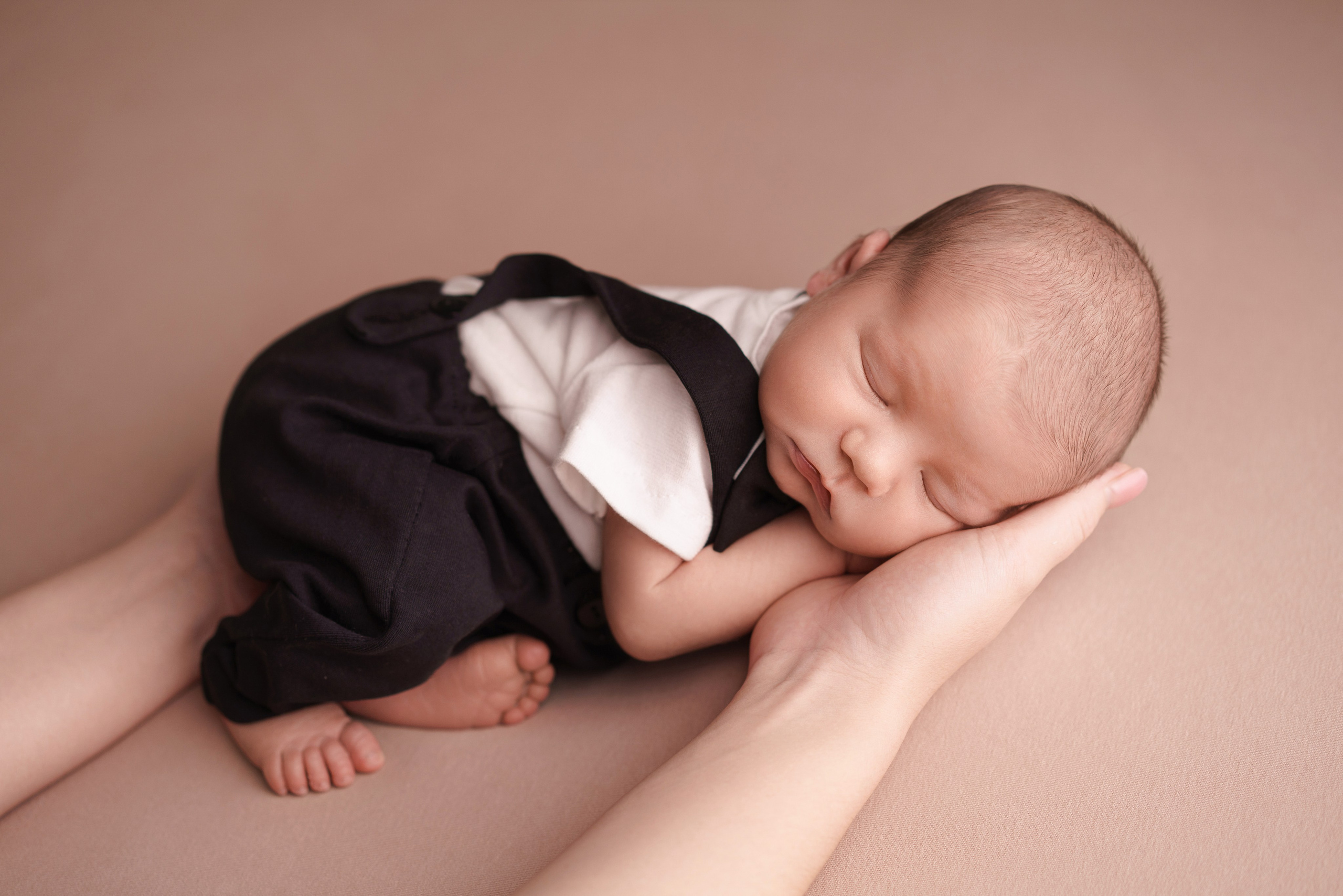 Фотосессия новорожденных | Галерея трогательных кадров малышей в стиле newborn. Фотосессия новорожденных в Москве и Московской области | Профессиональный фотограф newborn — Татьяна Иванова