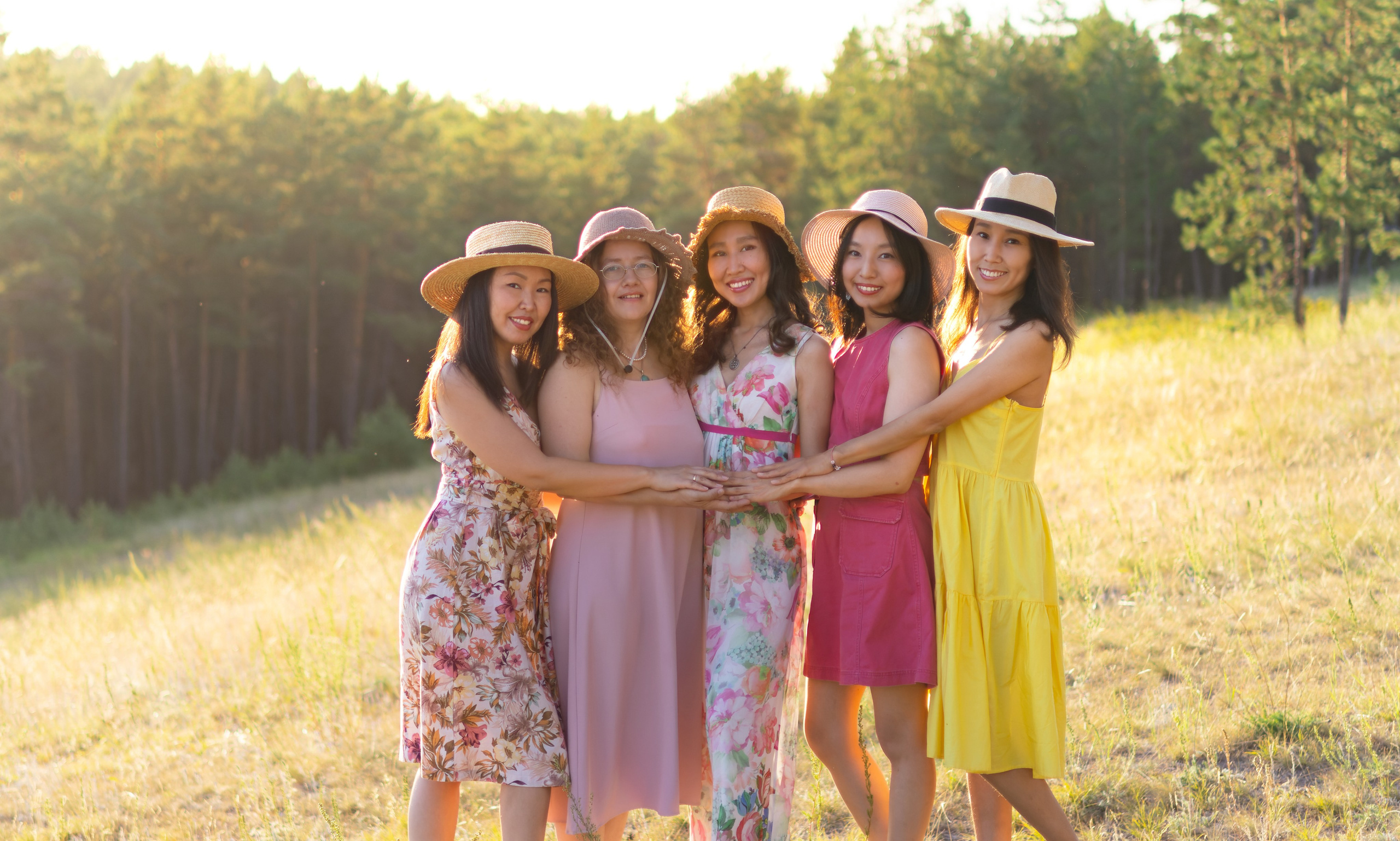 Подружки. Фотограф Якутск Зоя Николаева