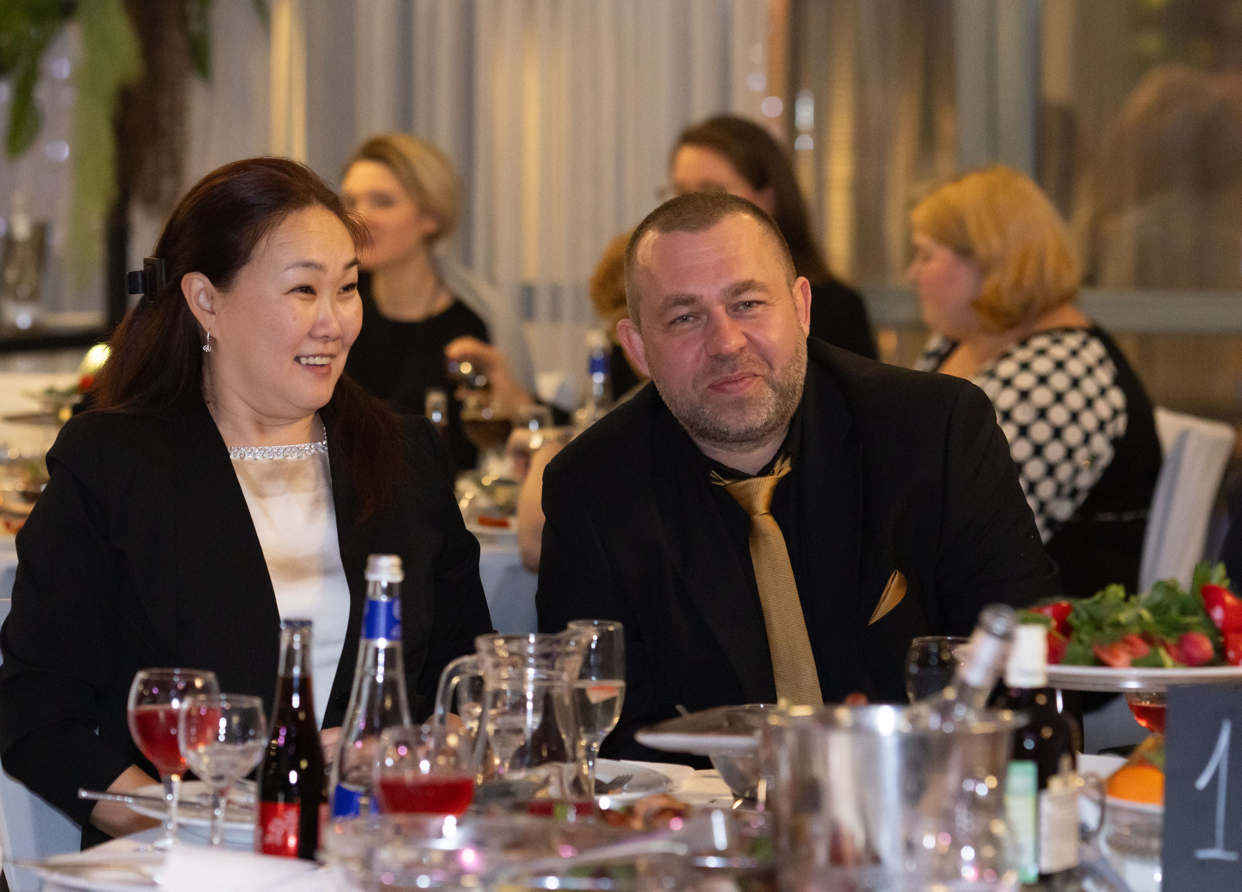 Корпоратив ресторан Времена года Москва. Семейный и детский фотограф Анна Петракова