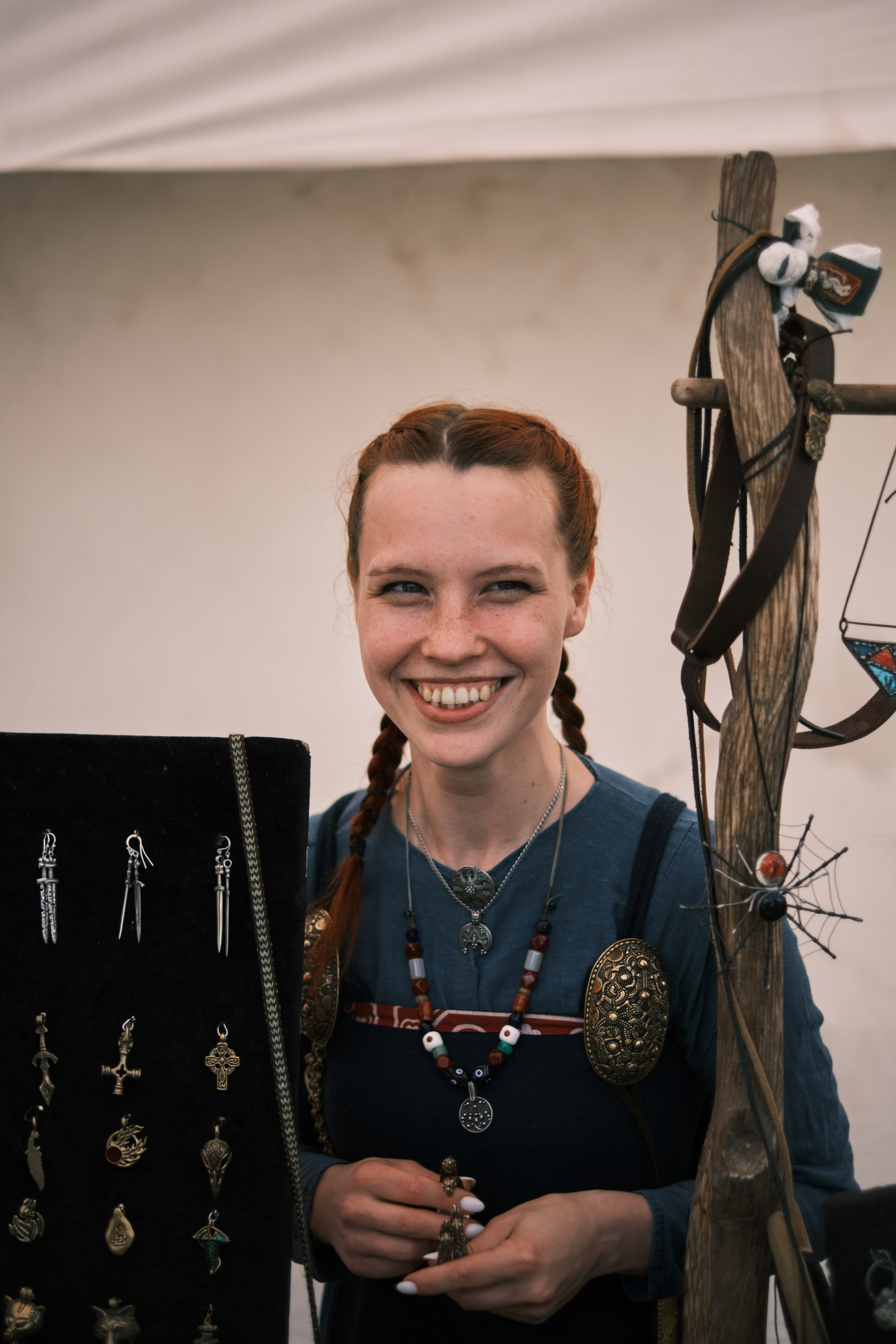 Земля Легенд: Солнце и медведь | Фест |. IS — Игорь Сержант | Фотография и рисунок