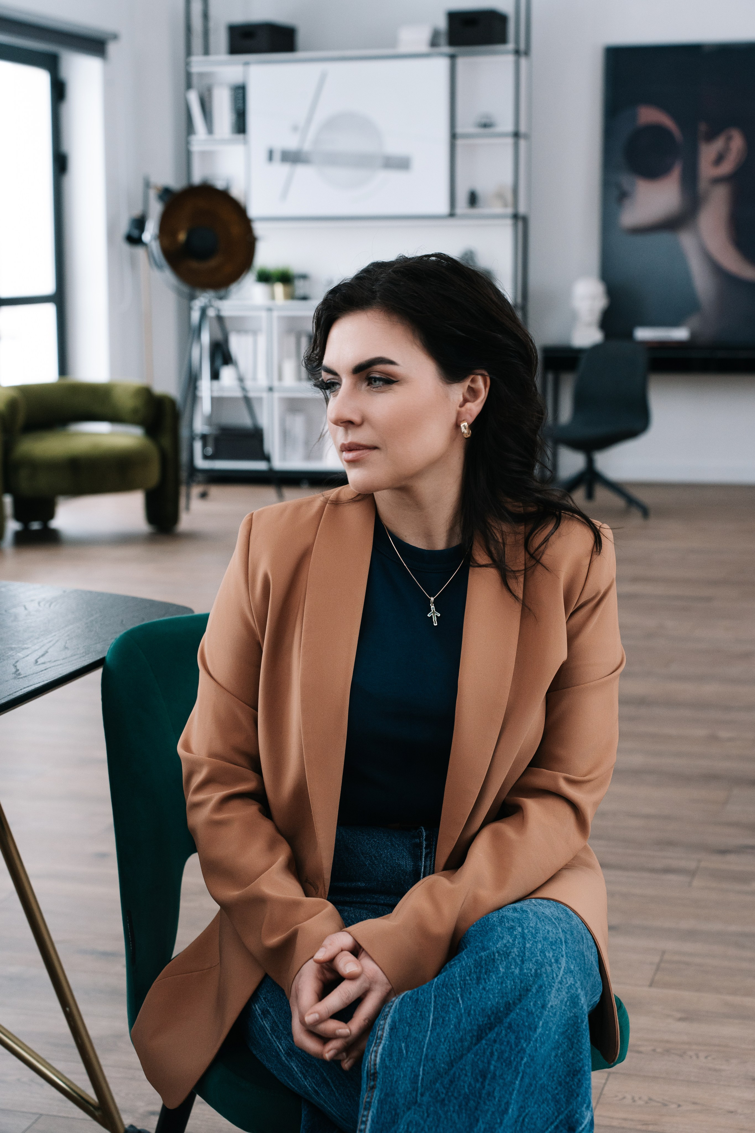 Бизнес фотосессия для сотрудников в фотостудии