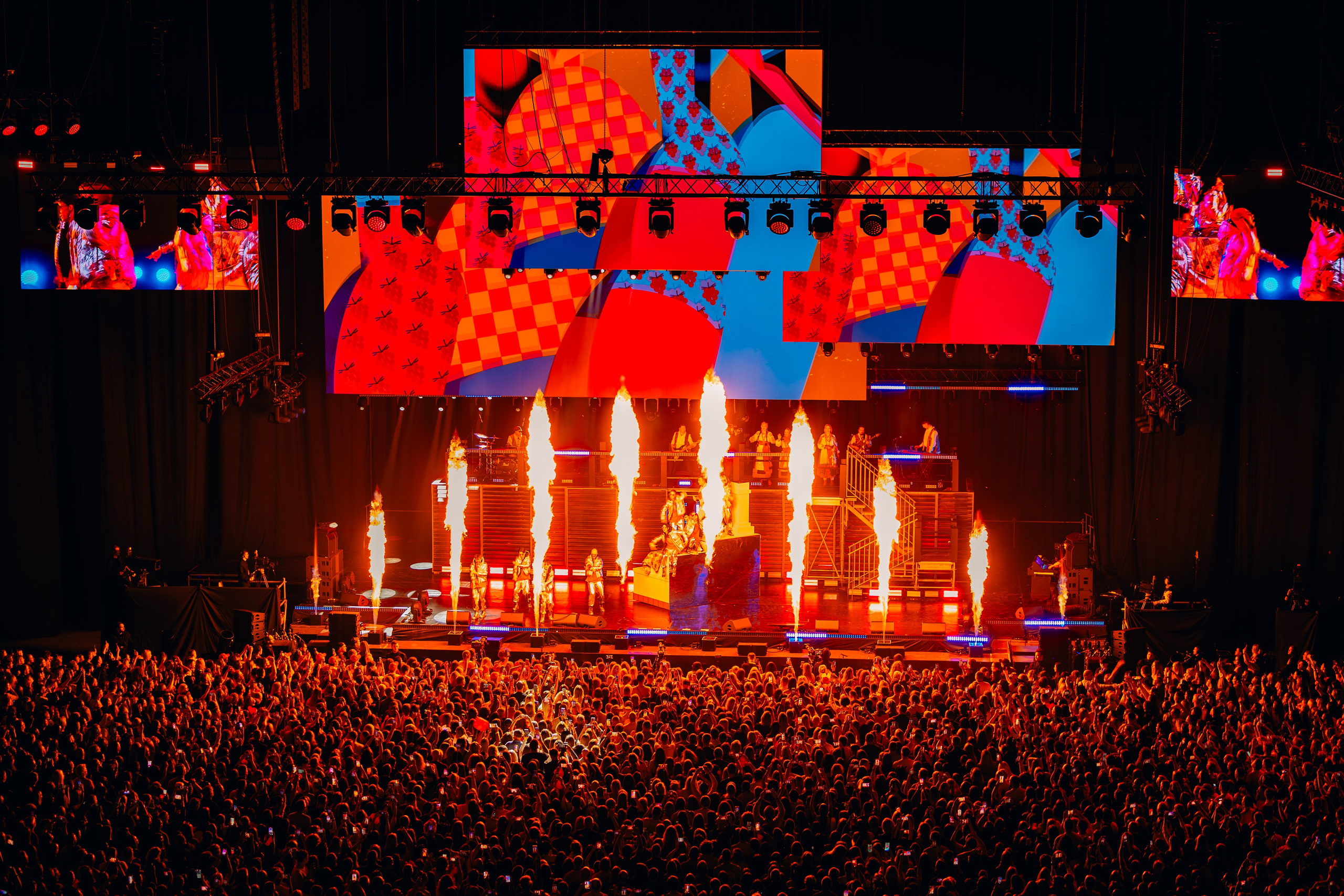 ИВАНУШКИ INTERNETIONAL 29.11.25. Концертный и репортажный фотограф в Москве и Санкт-Петербурге Мария