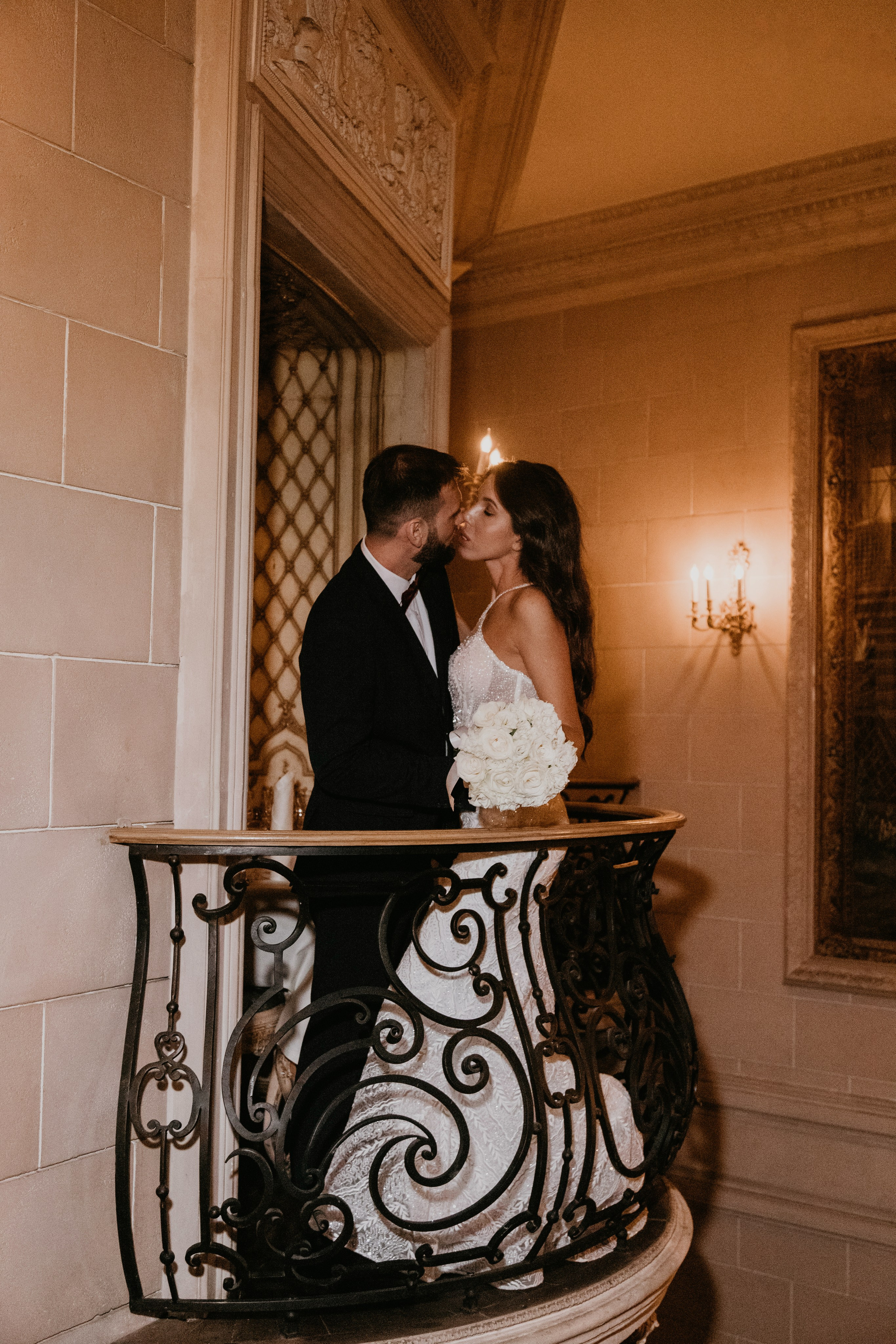 Свадебная фотосессия Амины и Антона в ресторане «Турандот». Фотограф Александра Сыщенко