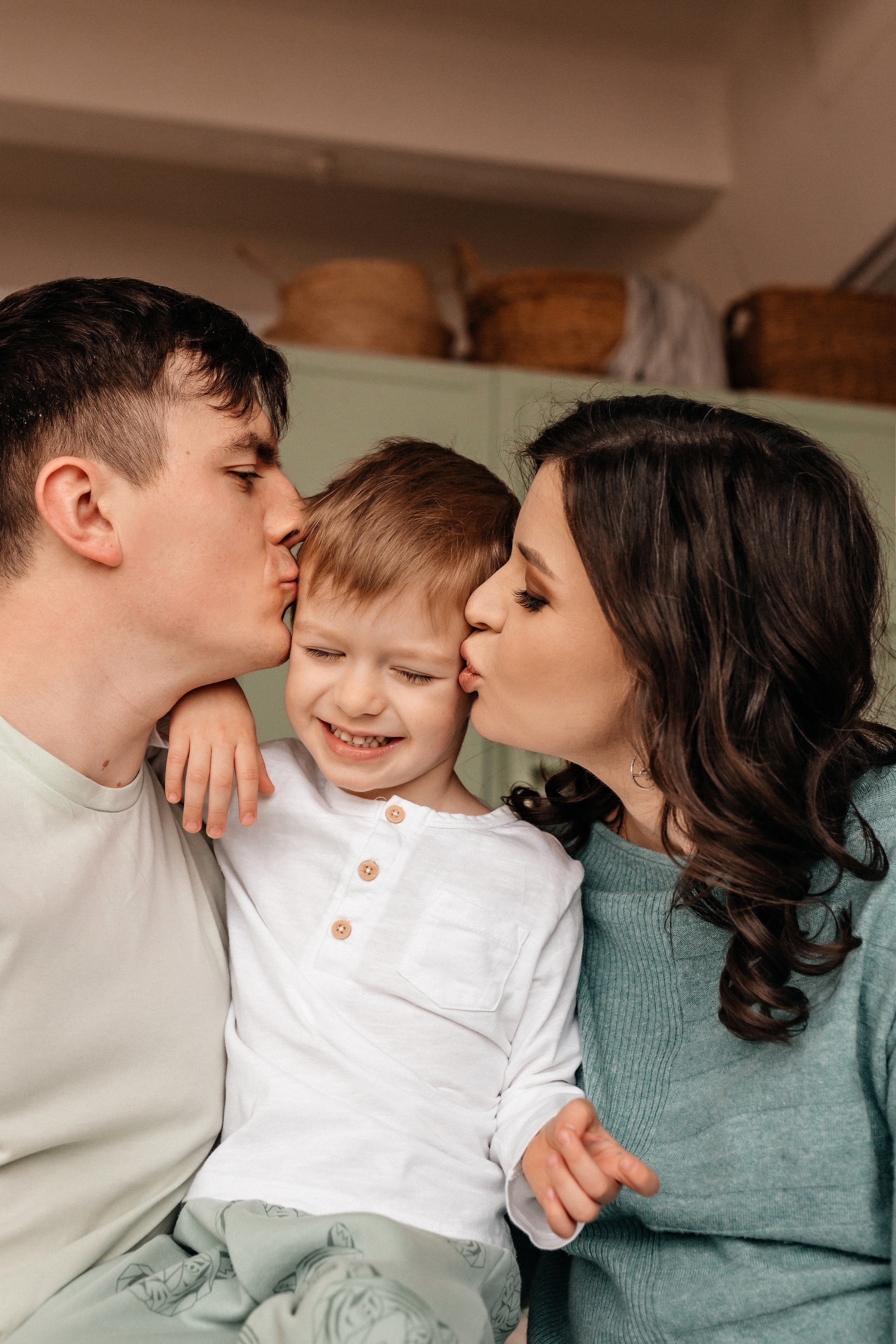 Алёна+Артур=Марк. Семейный фотограф в Минске Саша Павлюк