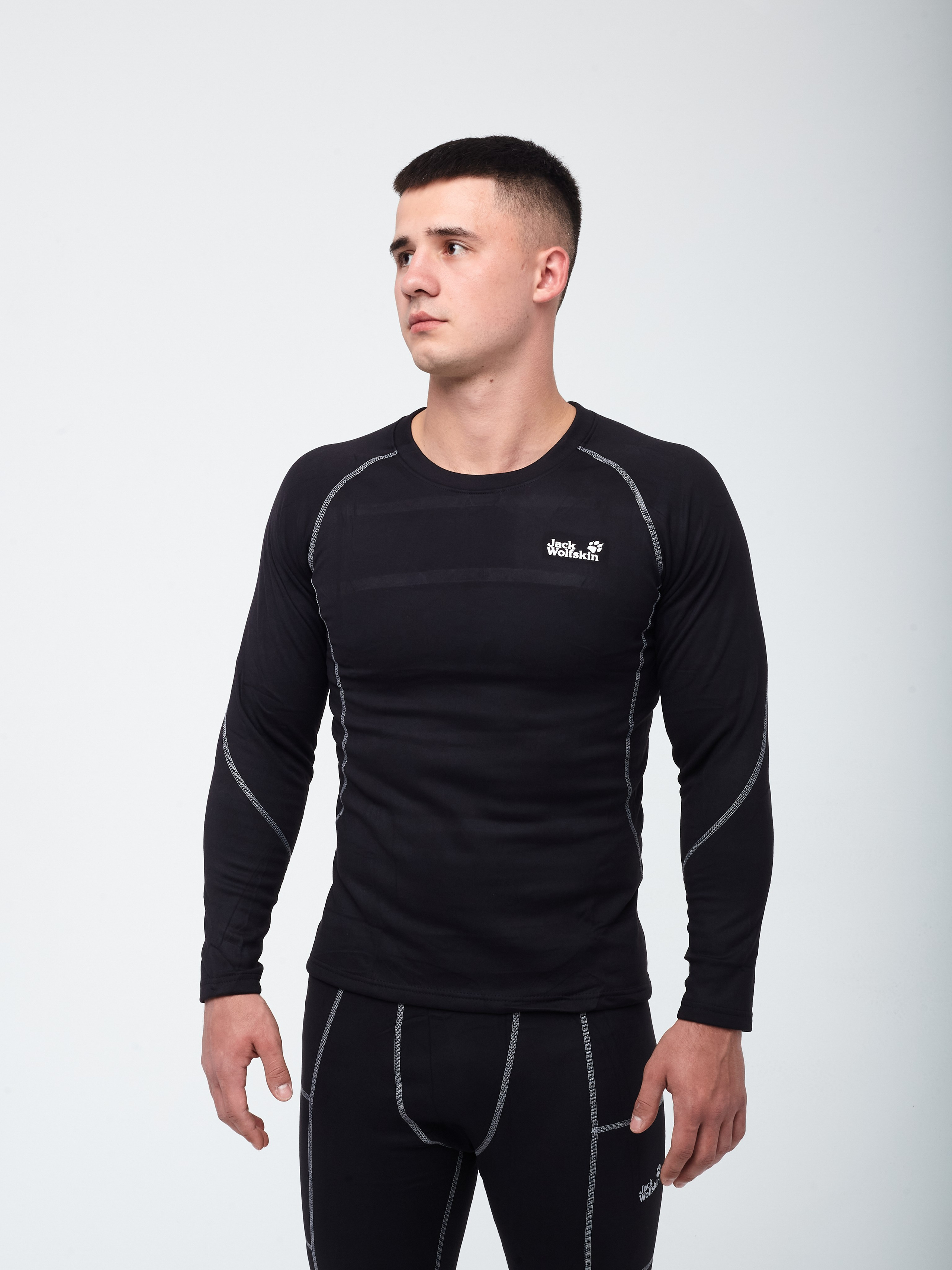 Съёмка термобелья для маркетплейсов | Фотограф в Екатеринбурге. Портретный и репортажный фотограф в Екатеринбурге