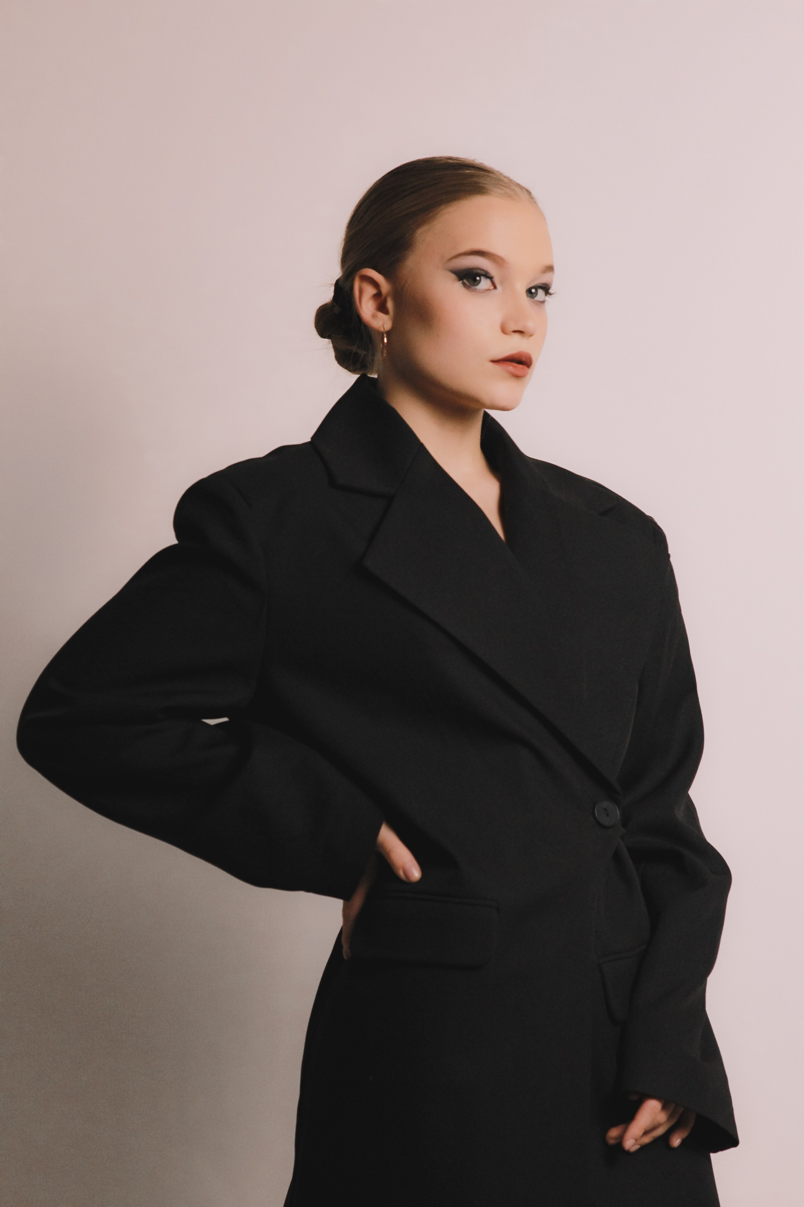 Виолетта. Лиза Рязанцева