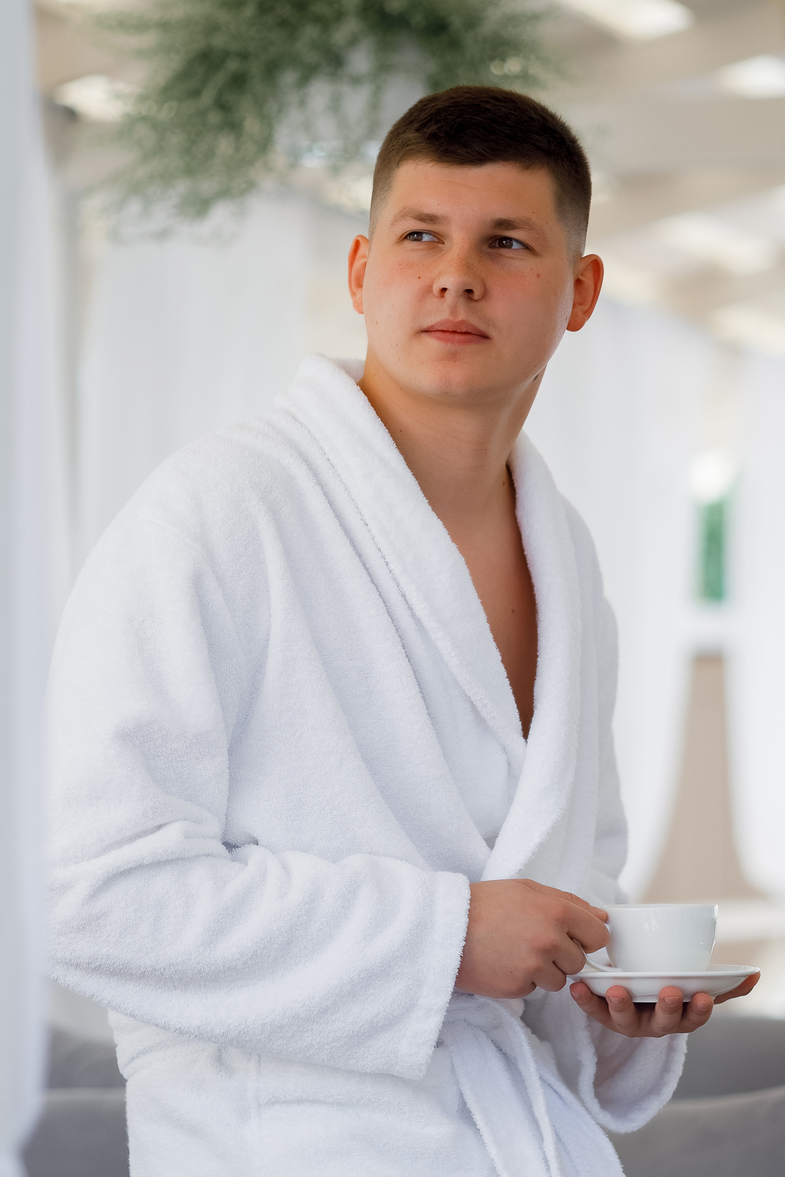 Волнительная свадебная церемония на веранде уютного ресторана. Олег Сверчков | Свадебный фотограф Вологда