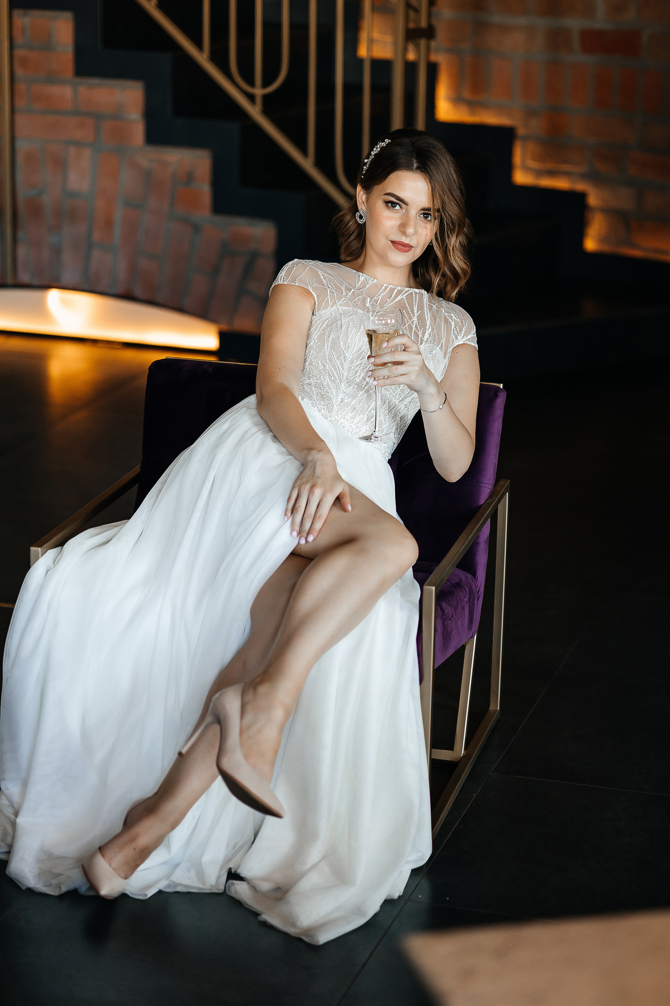 Волнительная свадебная церемония на веранде уютного ресторана. Олег Сверчков | Свадебный фотограф Вологда