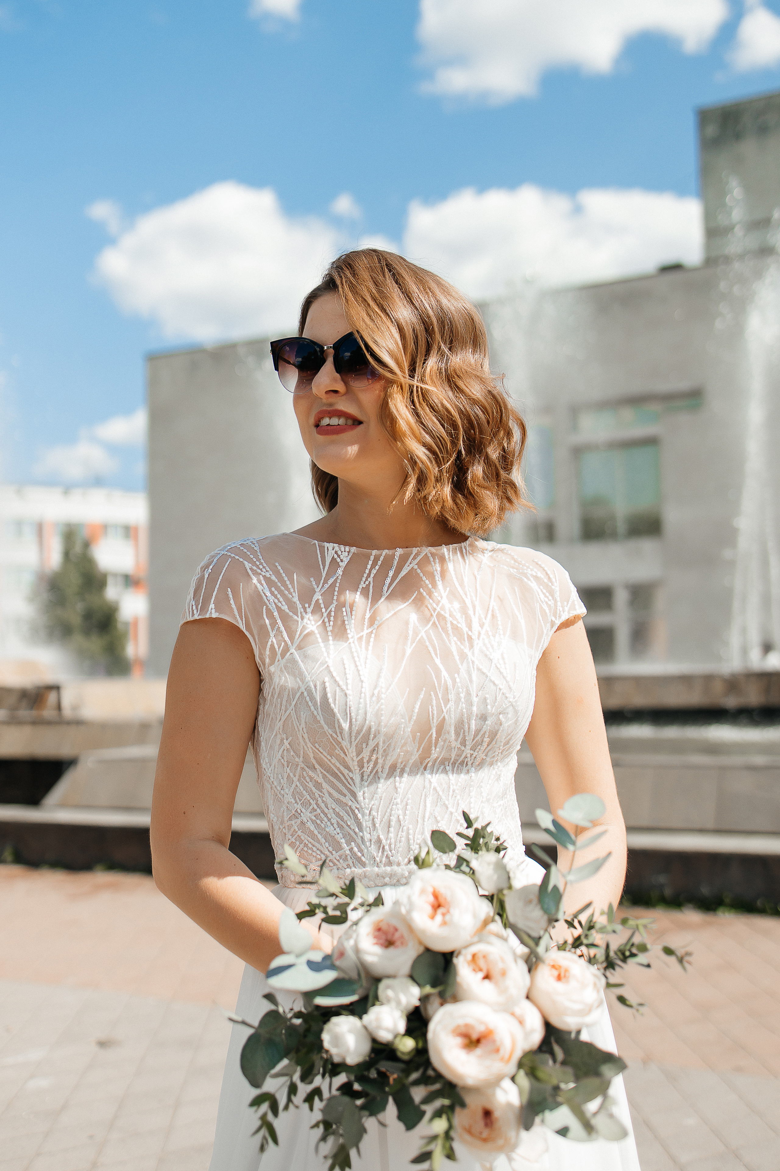 Волнительная свадебная церемония на веранде уютного ресторана. Олег Сверчков | Свадебный фотограф Вологда