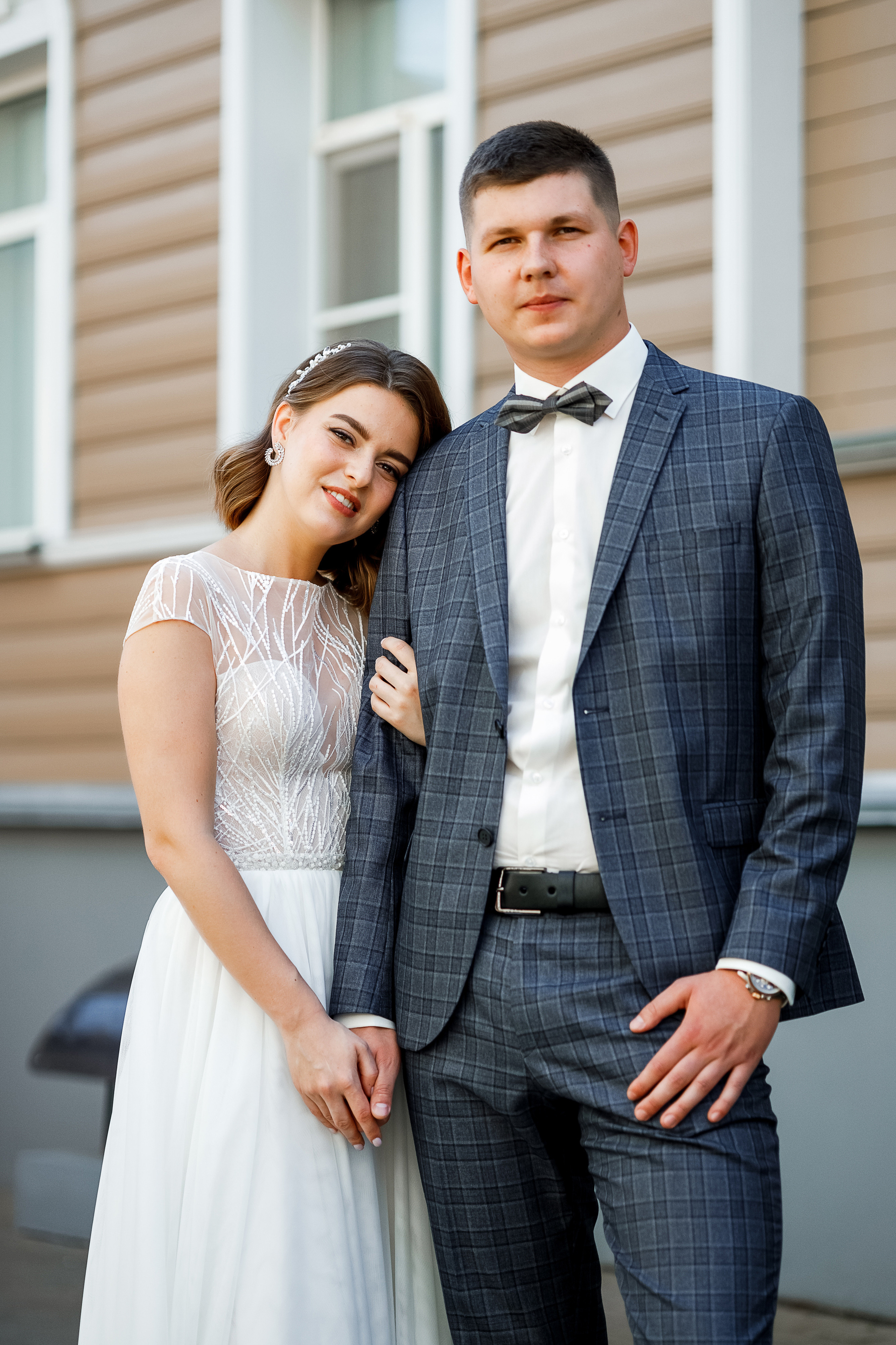 Волнительная свадебная церемония на веранде уютного ресторана. Олег Сверчков | Свадебный фотограф Вологда