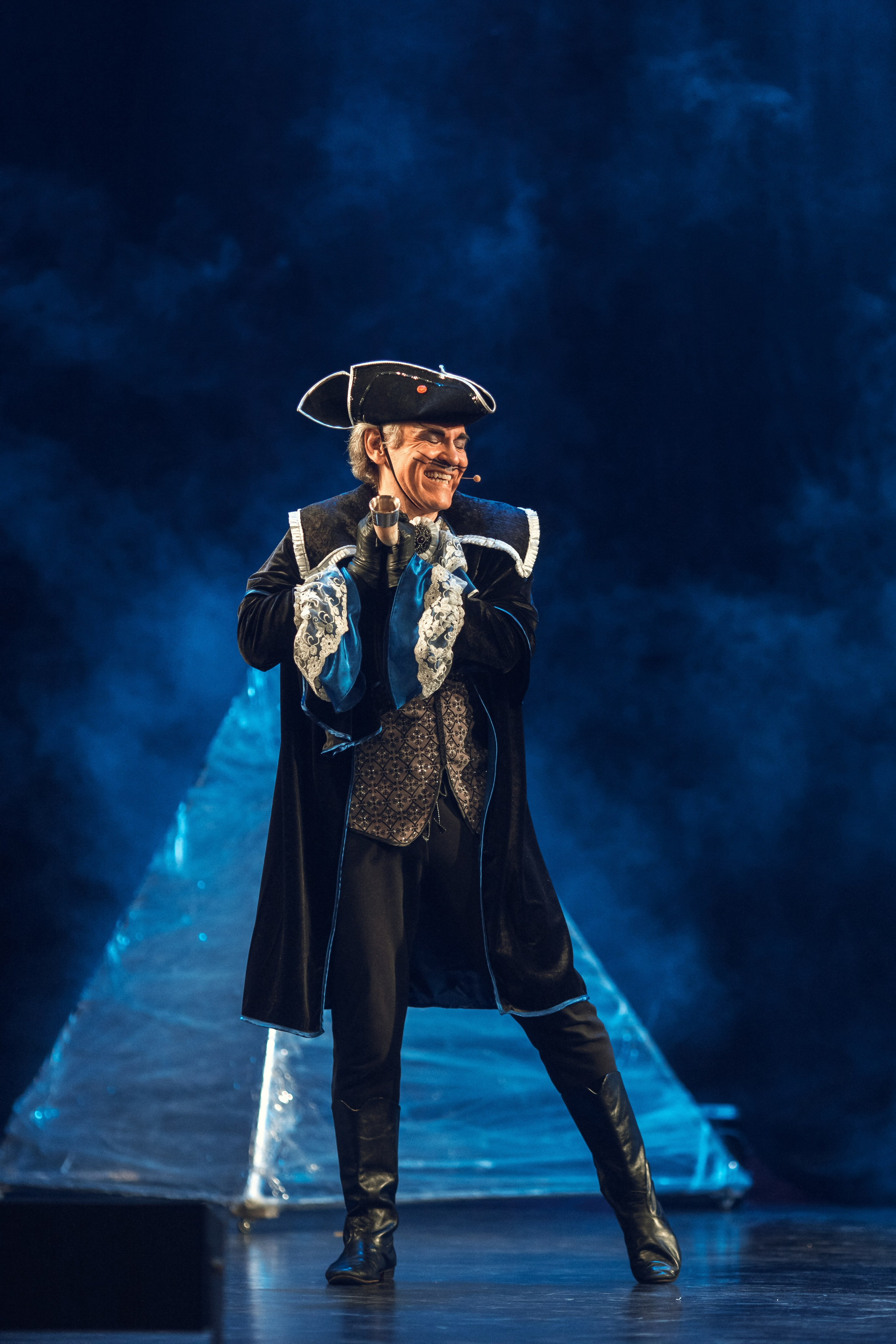 Сцена. Фотограф Людмила Оюн