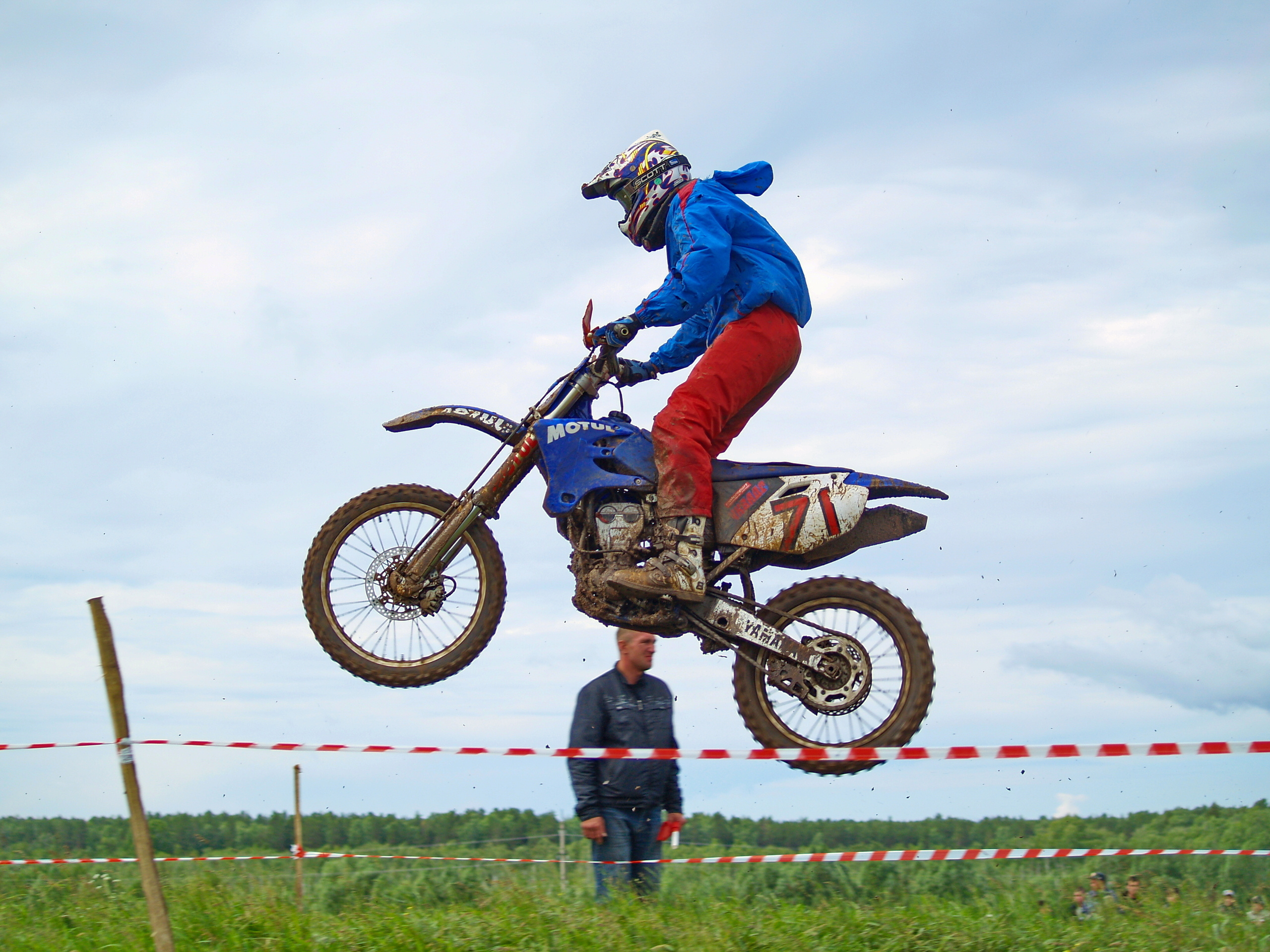 Спорт. Свадебный и семейный фотограф, видеограф. Живу в городе Нефтекамске, Б