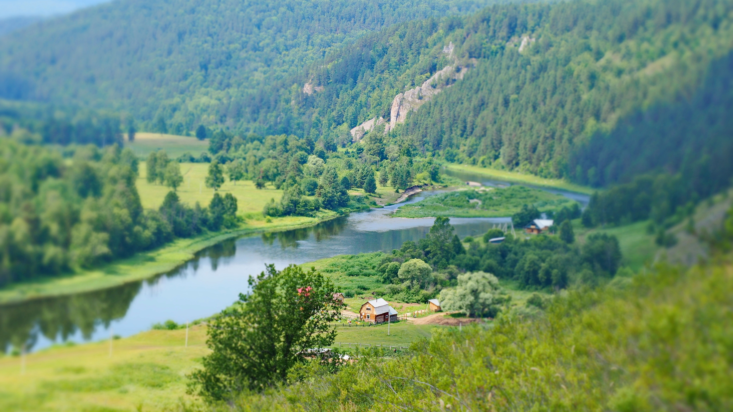 Походы и сплавы. Свадебный и семейный фотограф, видеограф. Живу в городе Нефтекамске, Б