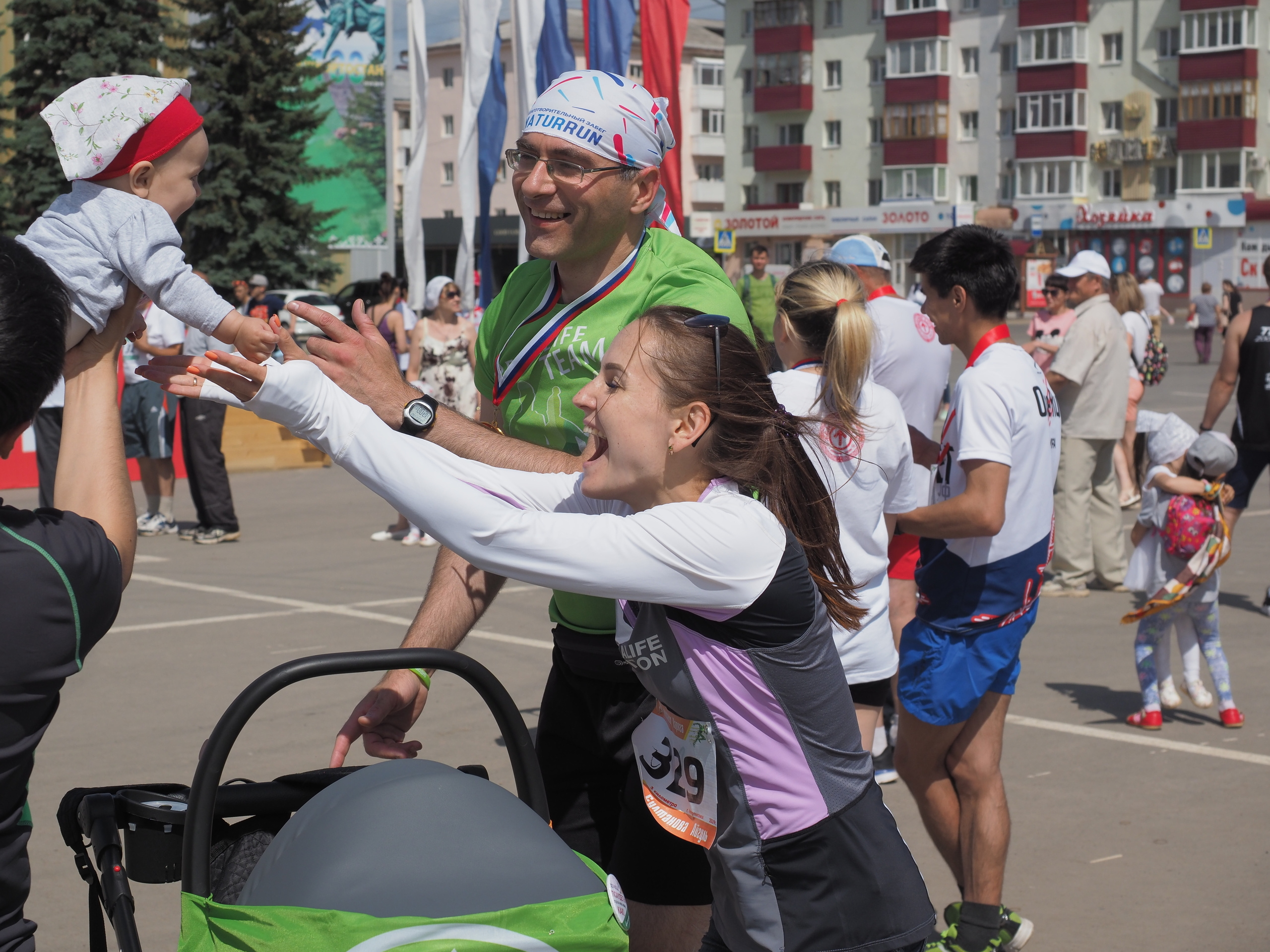 Спорт. Свадебный и семейный фотограф, видеограф. Живу в городе Нефтекамске, Б