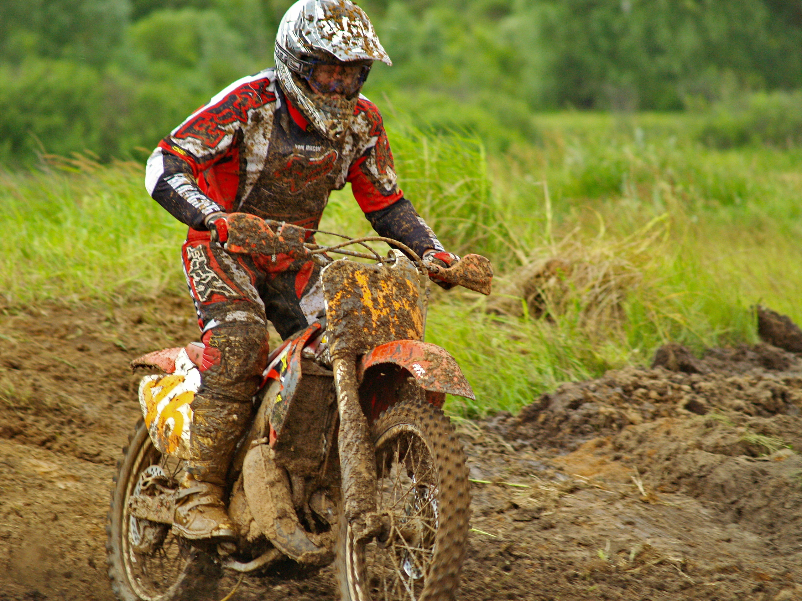 Спорт. Свадебный и семейный фотограф, видеограф. Живу в городе Нефтекамске, Б