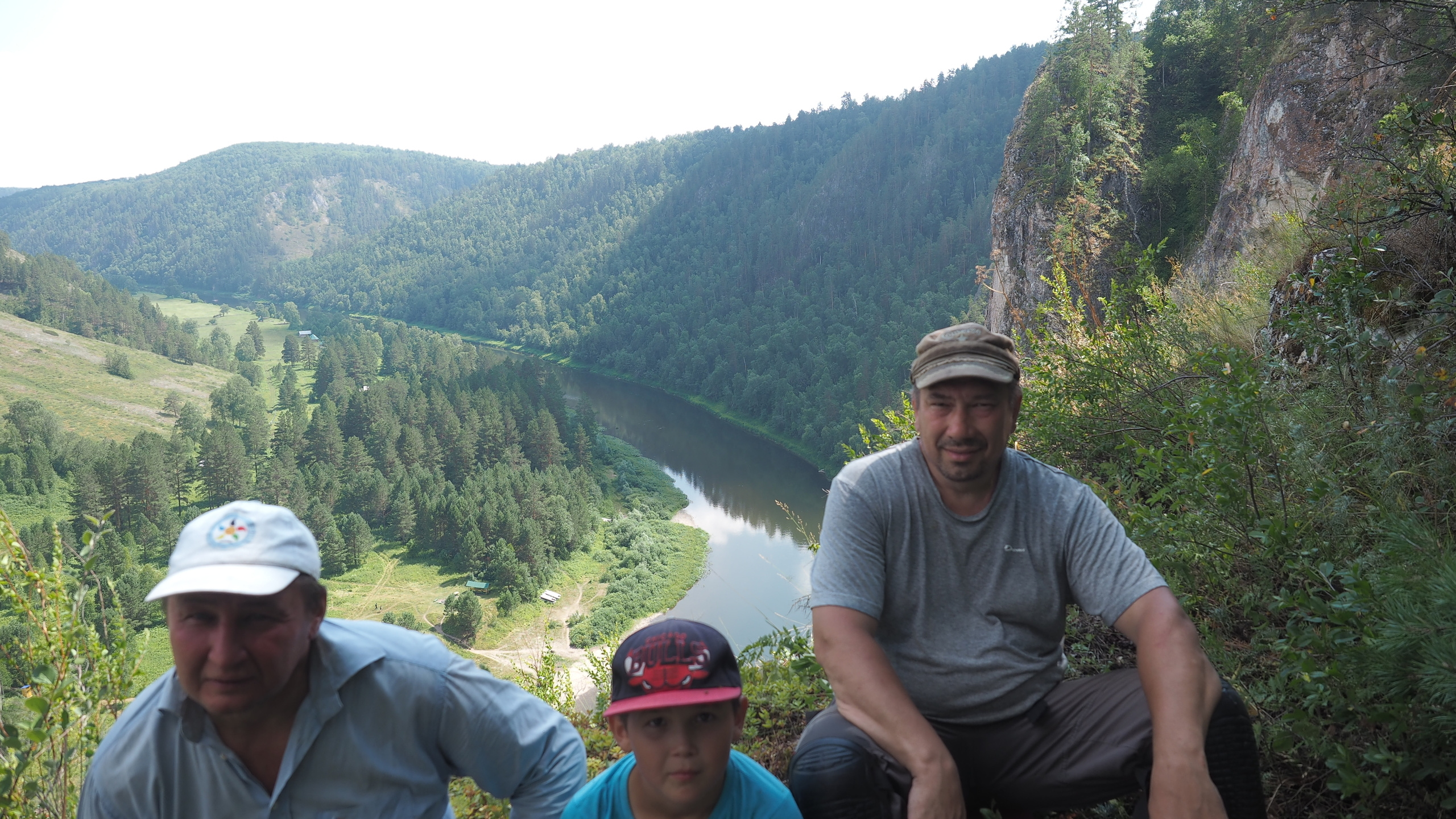 Походы и сплавы. Свадебный и семейный фотограф, видеограф. Живу в городе Нефтекамске, Б