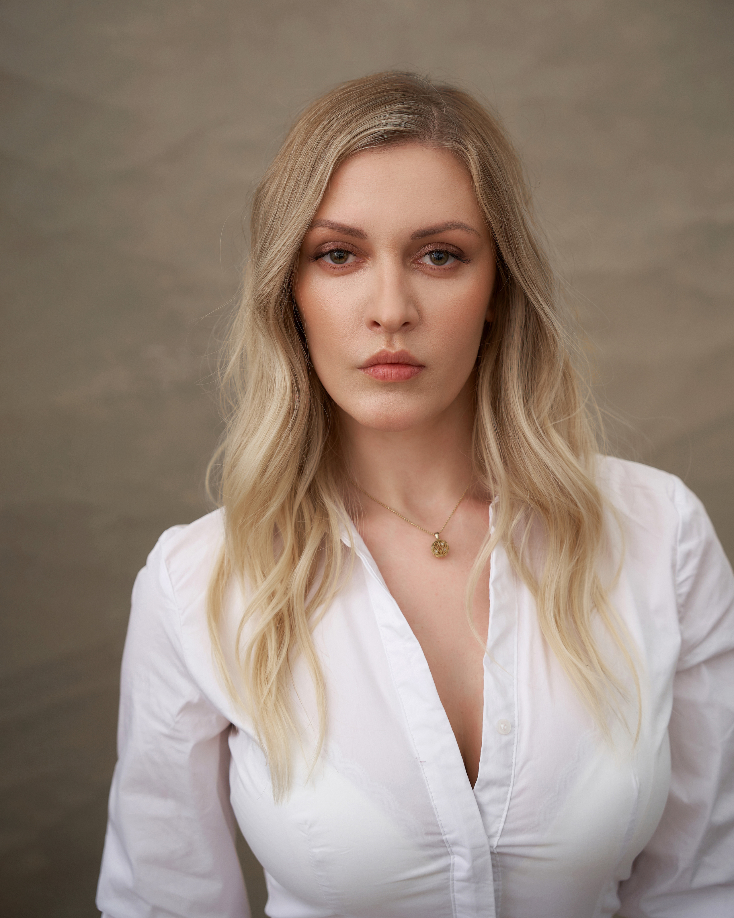 Женский деловой портрет в Москве