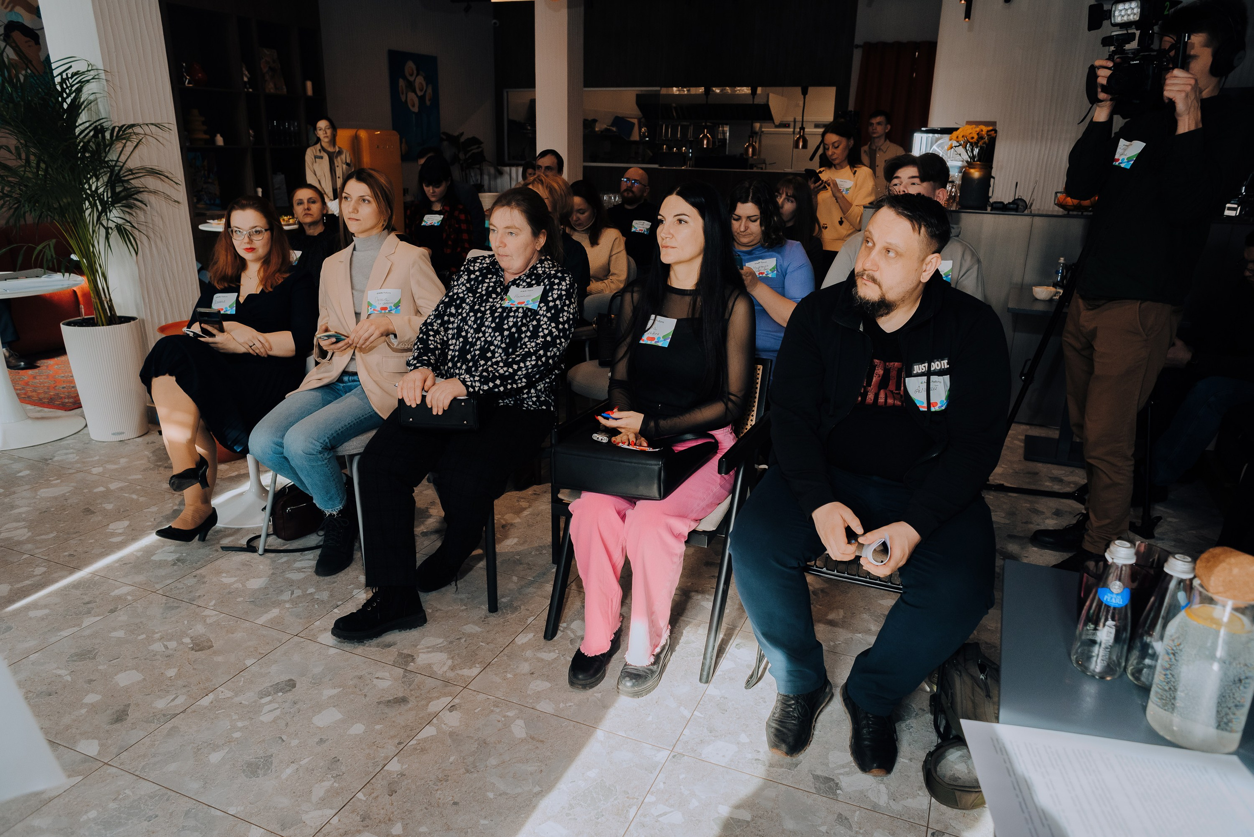 AVITO РАБОТА. Репортажный фотограф Зуев Роман г. Челябинск