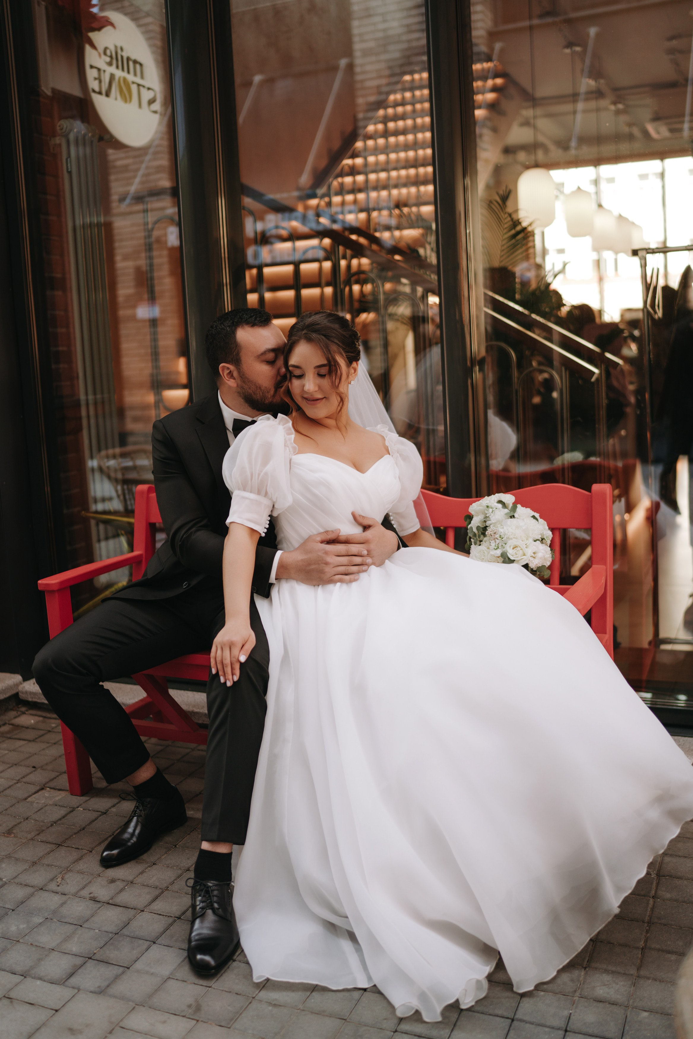 Свадебная фотосессия Радика и Дианы — Уфа, Nesterov Plaza, ЖК Империал, Президент Отель, шатёр М5