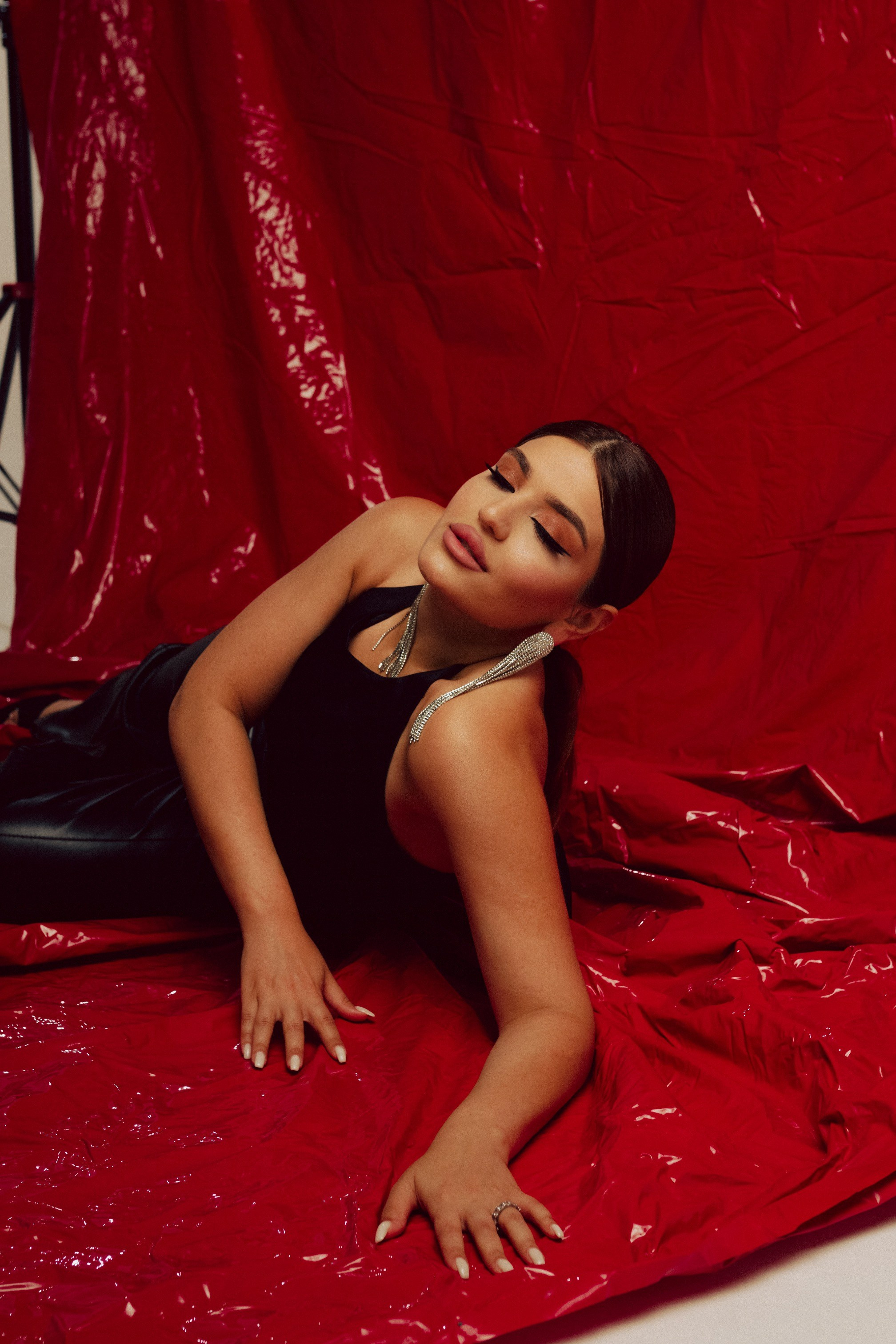 Сона. Фотограф Стилист Тюмень Вера Хайруллина