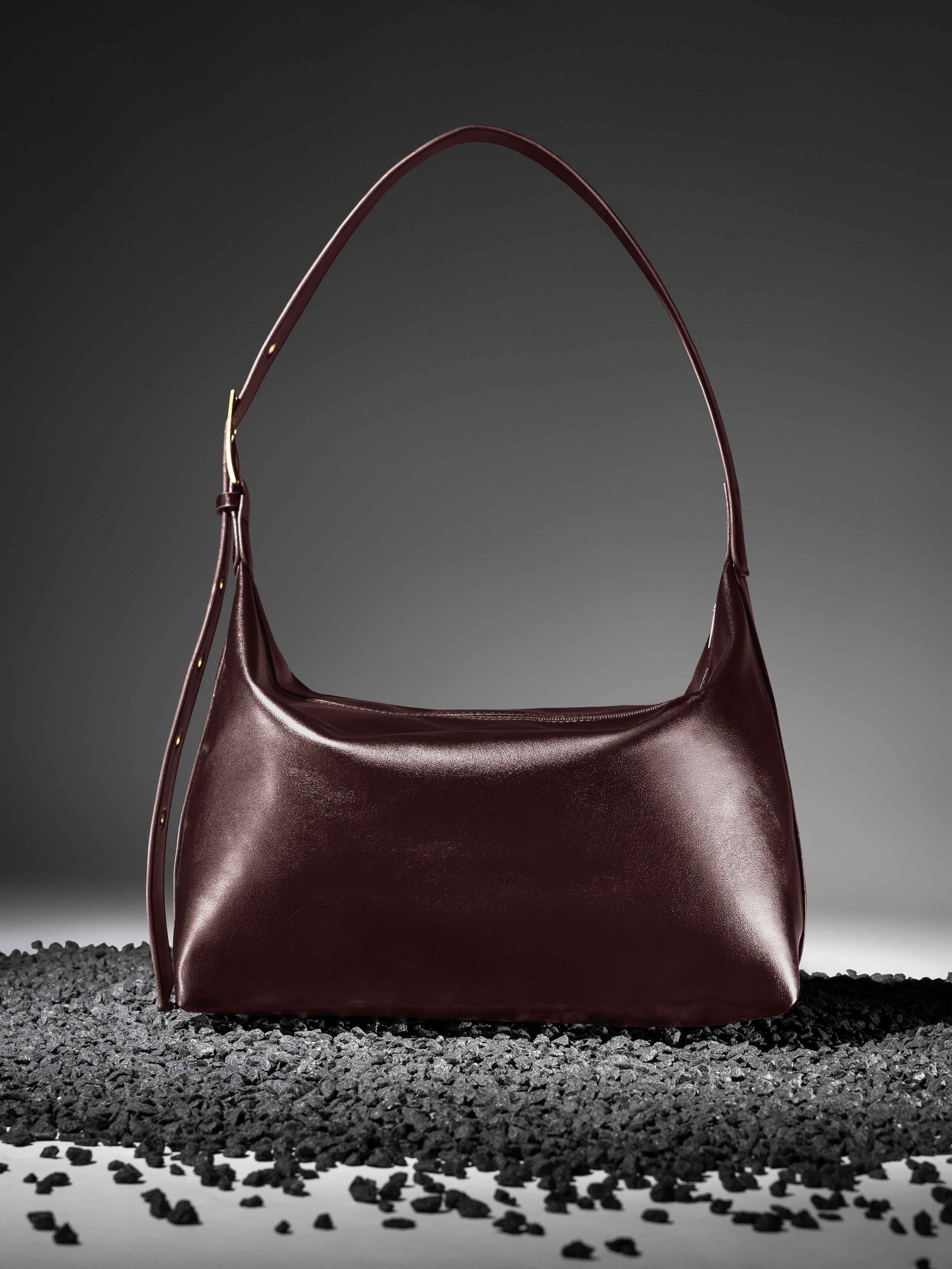 Q Кожаные сумки женские предметка серия 4. Предметный фотограф, фото для маркетплейсов Пятигорск, КМВ