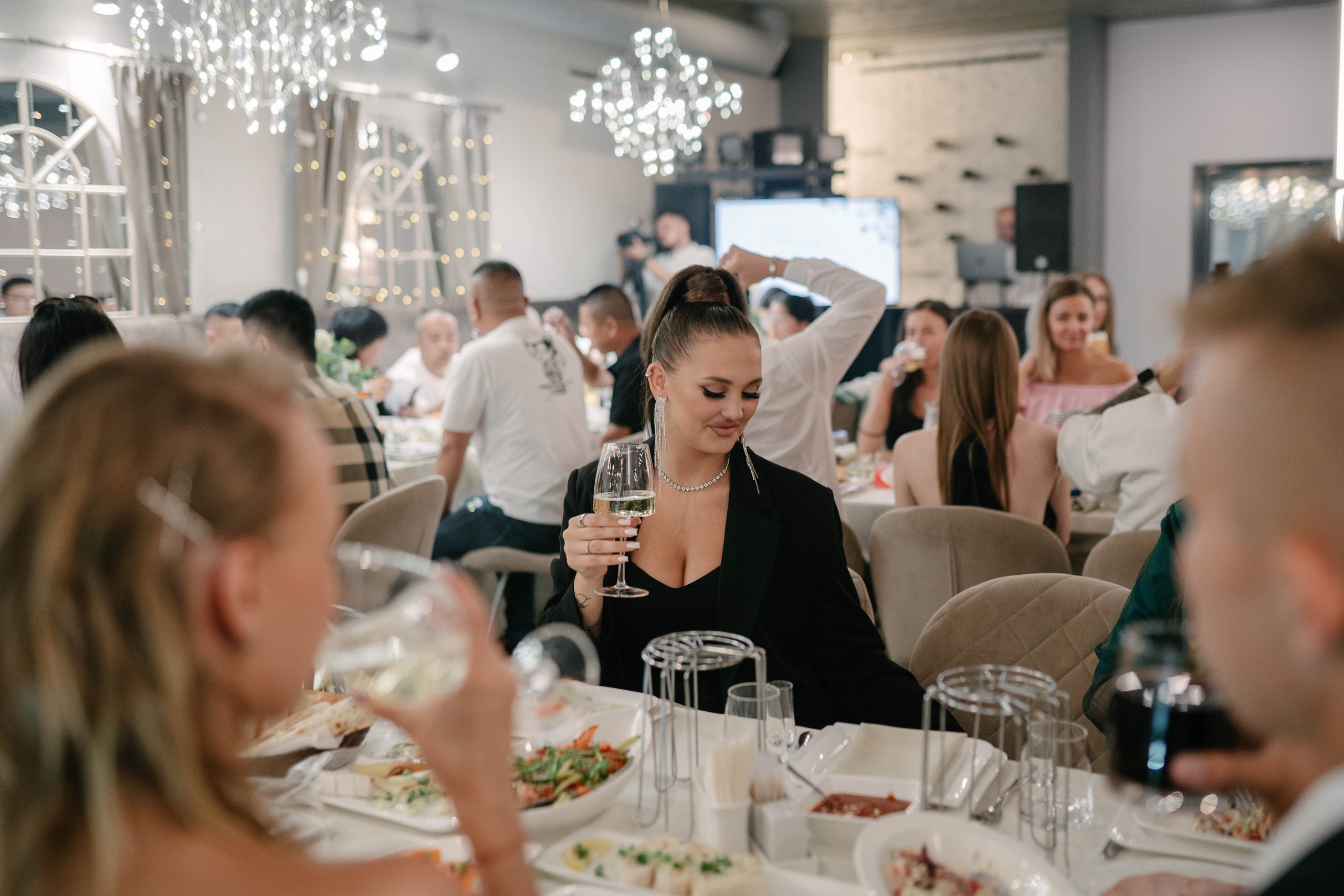 Нанфу и Александра. Первая встреча, лавстори, церемония и банкет. Фотограф Чита. Индивидуальные портреты, LoveStory, свадьбы