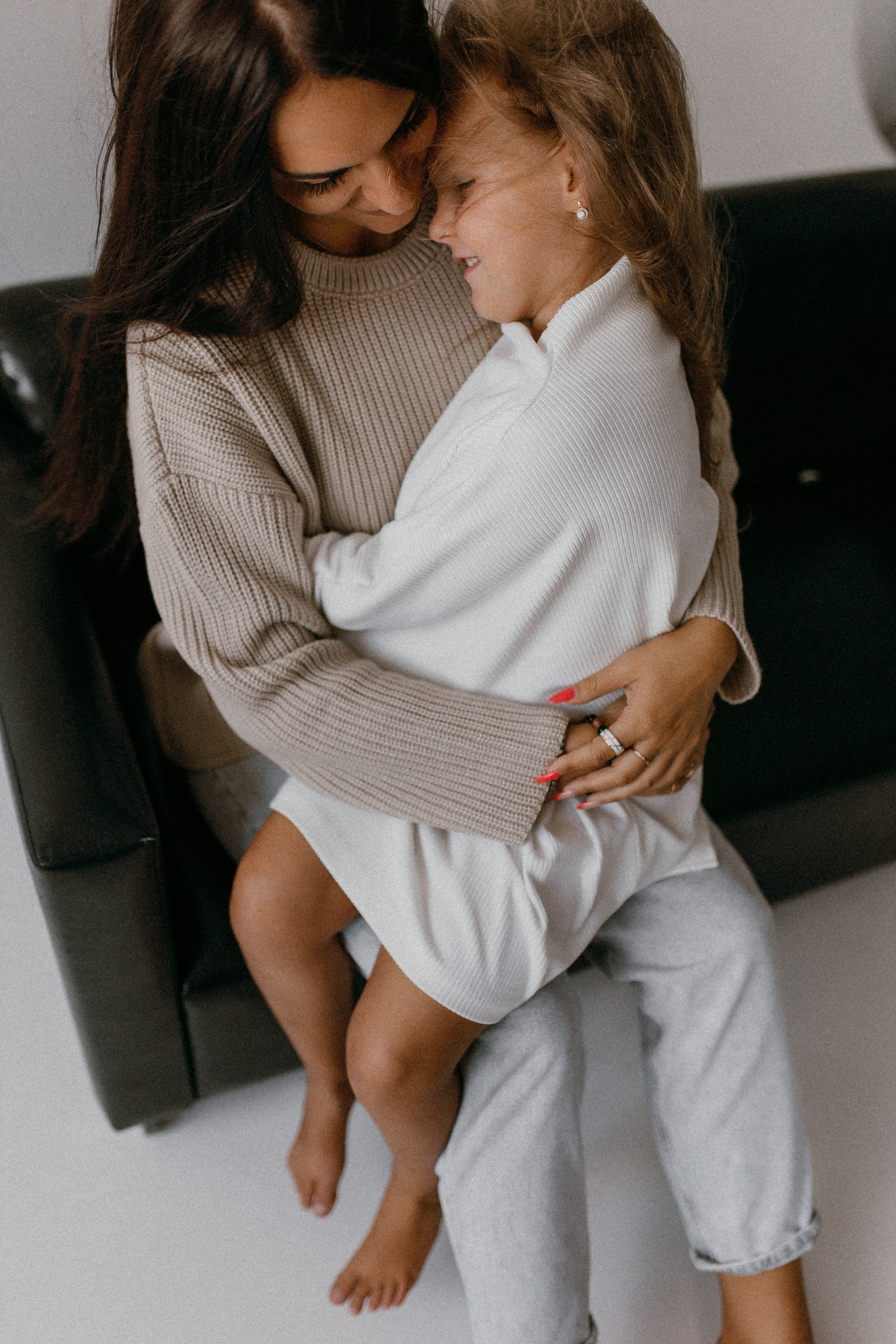 Есения и мама. Семейный фотограф Губкин/Старый Оскол