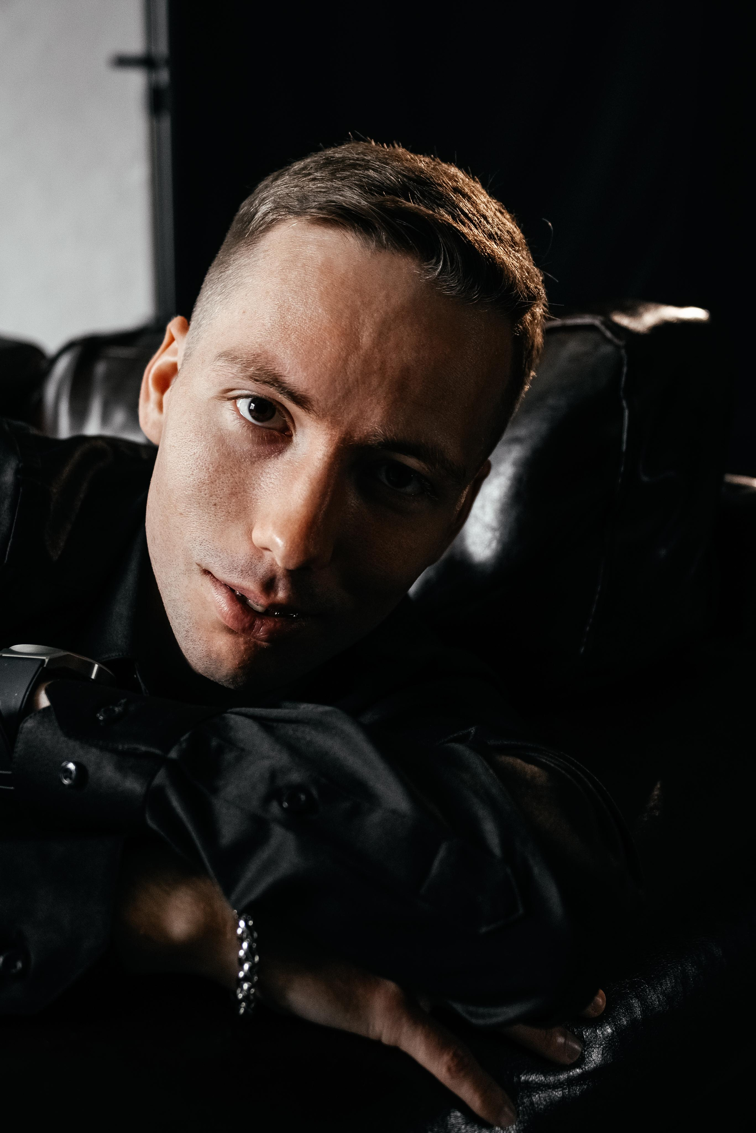 Вильгельм. Фотограф Дарья Мустафина, Тюмень