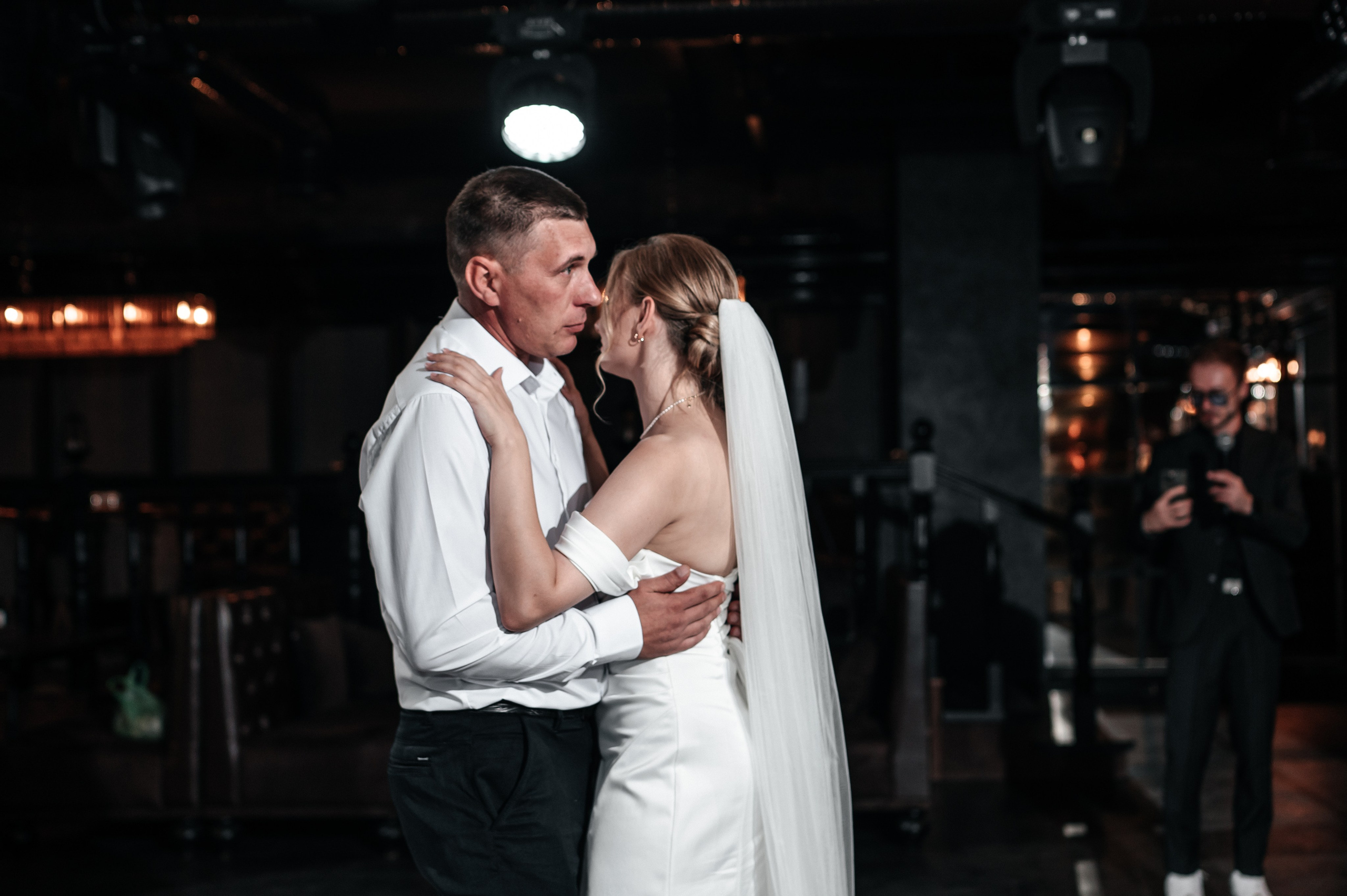 Даниил и Валерия. Черная утка. Полный день. Фотограф Екатерина Бочарникова