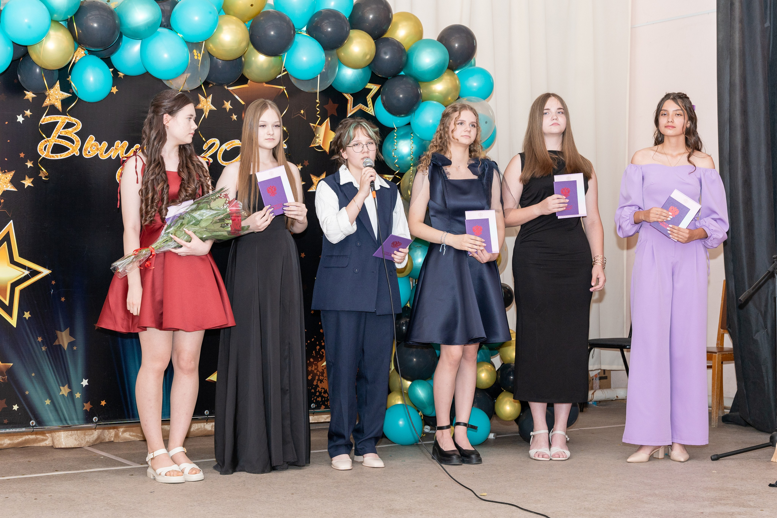 Прощай, школа, здравствуй, мир! Последний звонок и выпускной 9 А» класса. Фотограф |Ленинск, Волжский, Волгоград| Наталья Савилова