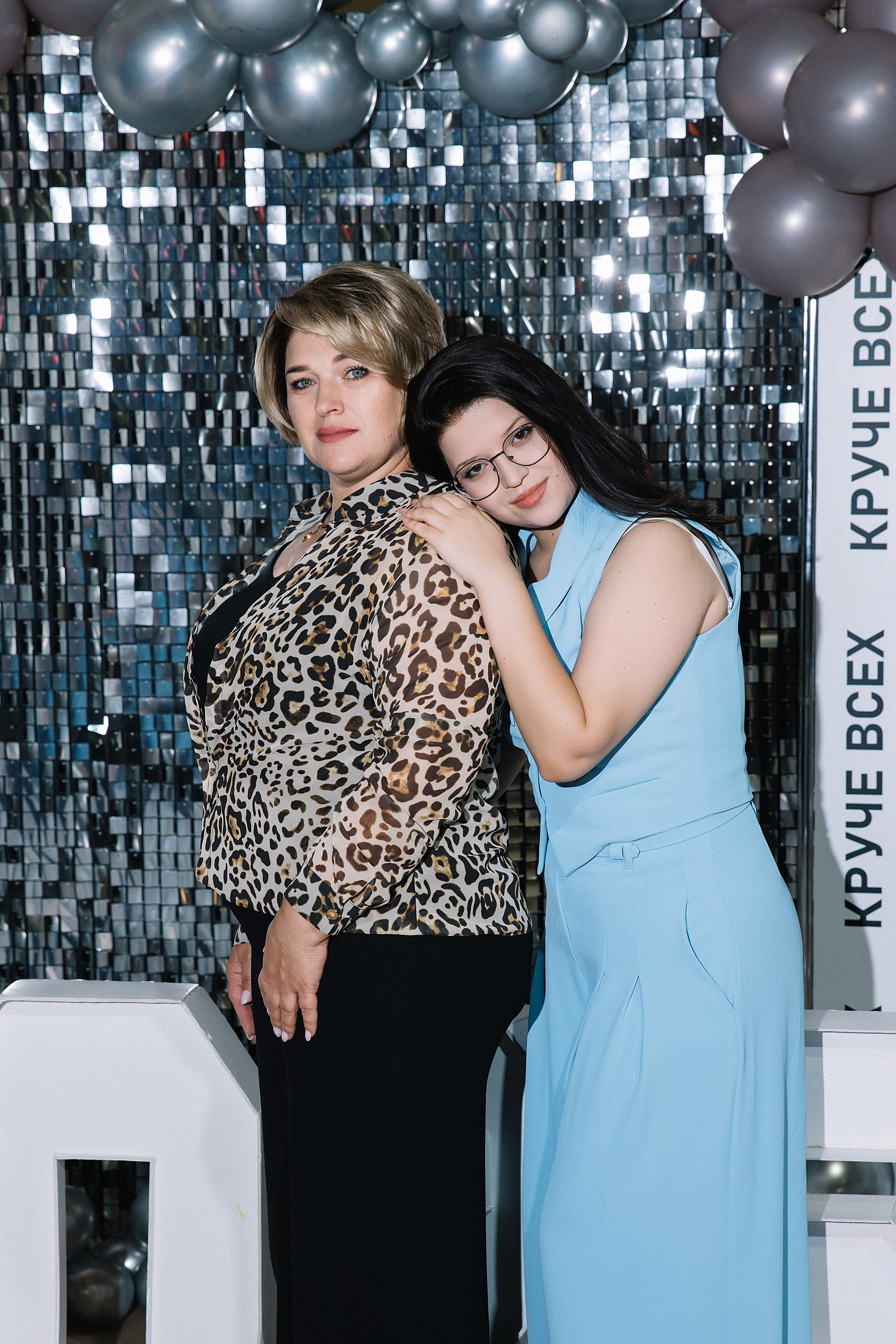 11 класс Гимназия 82. Фотограф и Видеограф в Краснодаре Юлия Солодченко