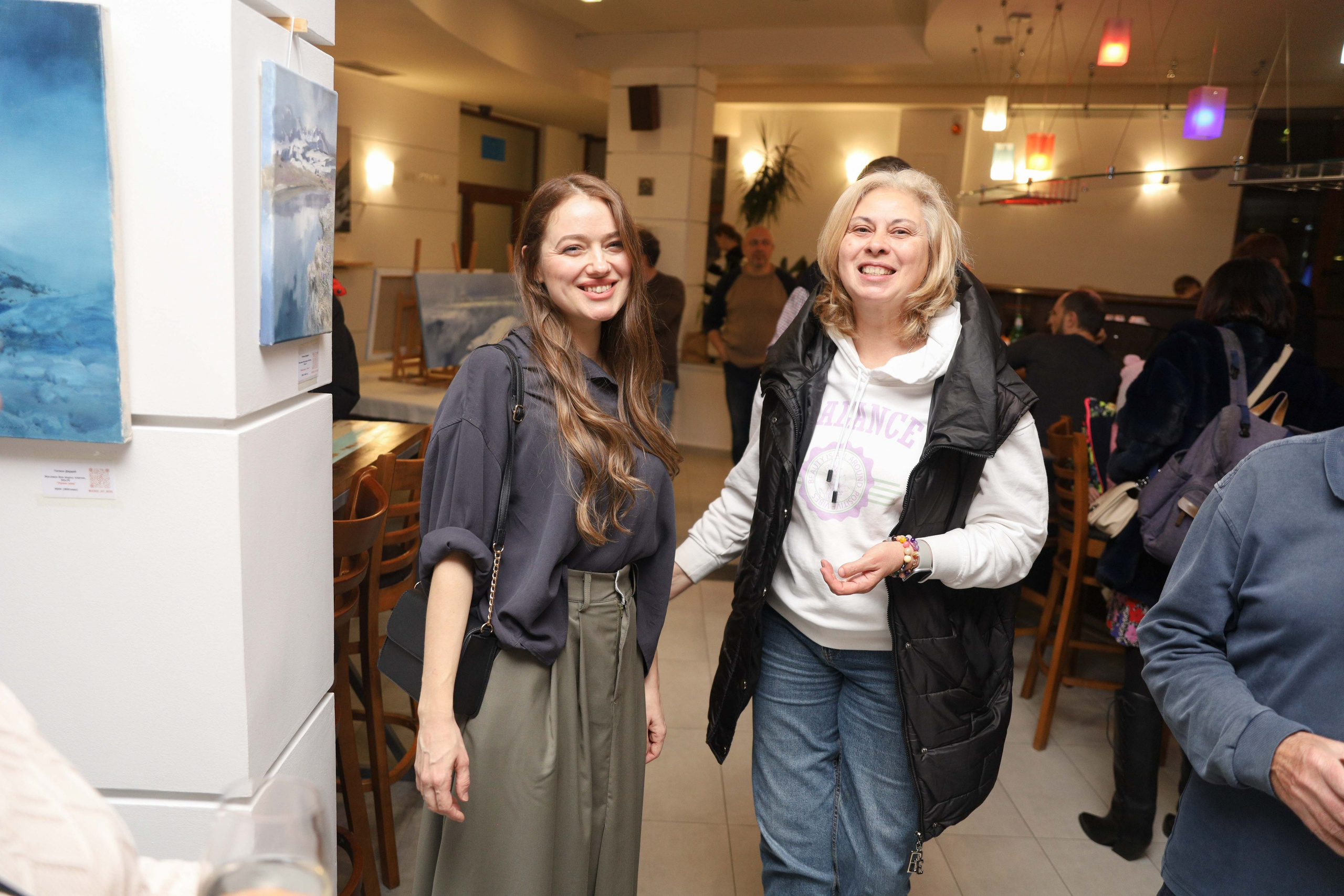 Изложба на Татьяна Дердей. Лариса Богомолова. Фотограф. Видеограф. Болгария