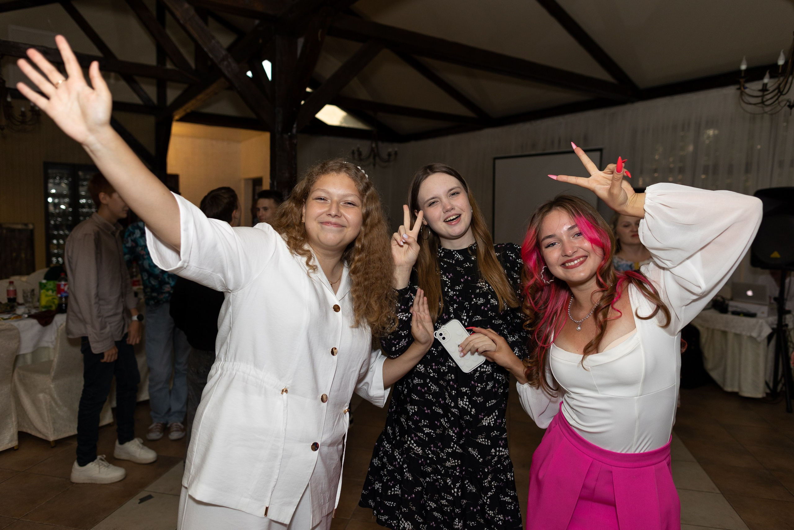 Выпускной, банкетный зал «Ветловье» | Фото. Фото и видеосъемка любых мероприятий в городе Краснодаре и Краснодарском крае. Щеколдин Антон