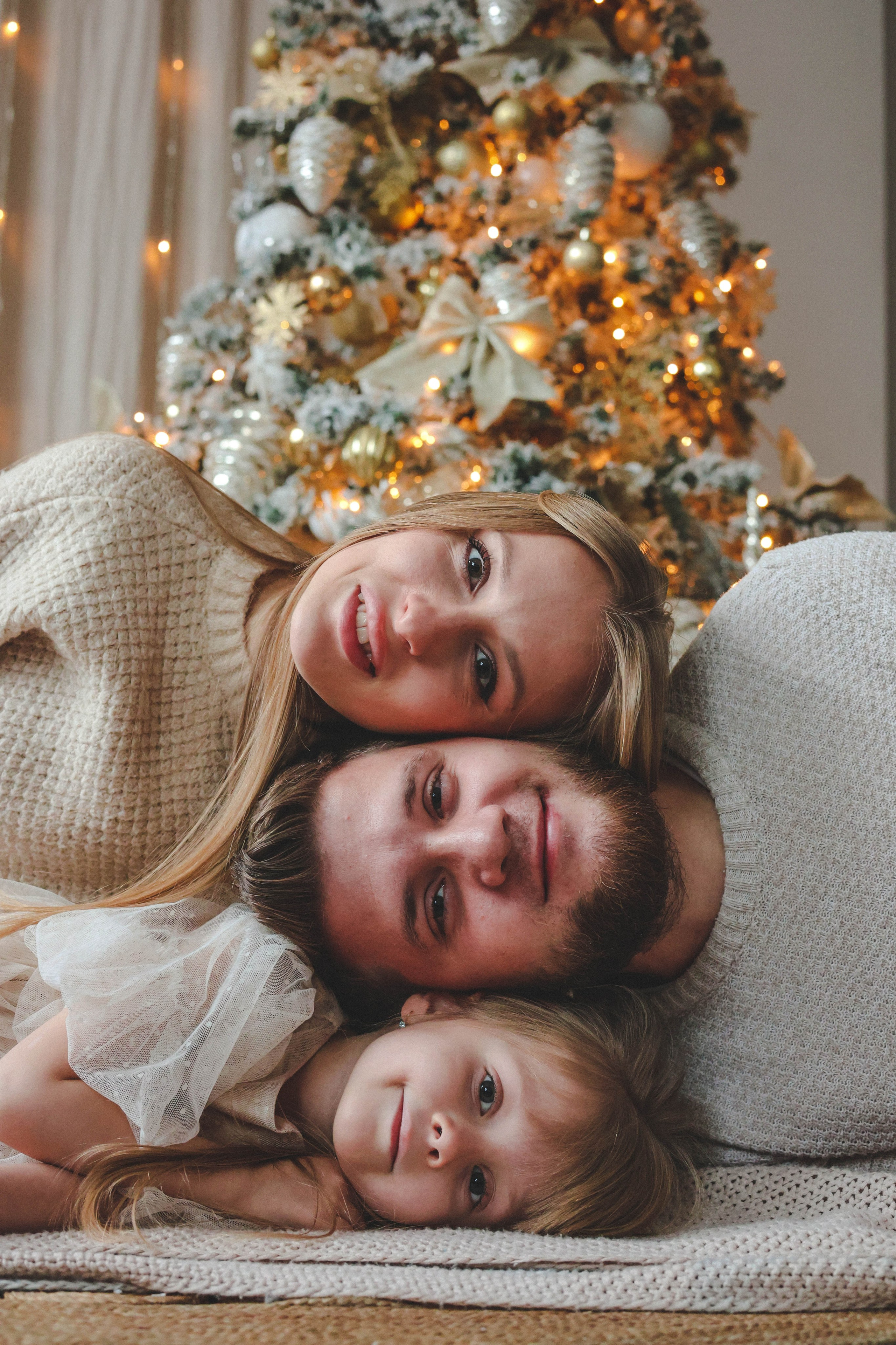 Новогодняя история «Кира и ее семья». Фотограф в Москве Анастасия Калинина