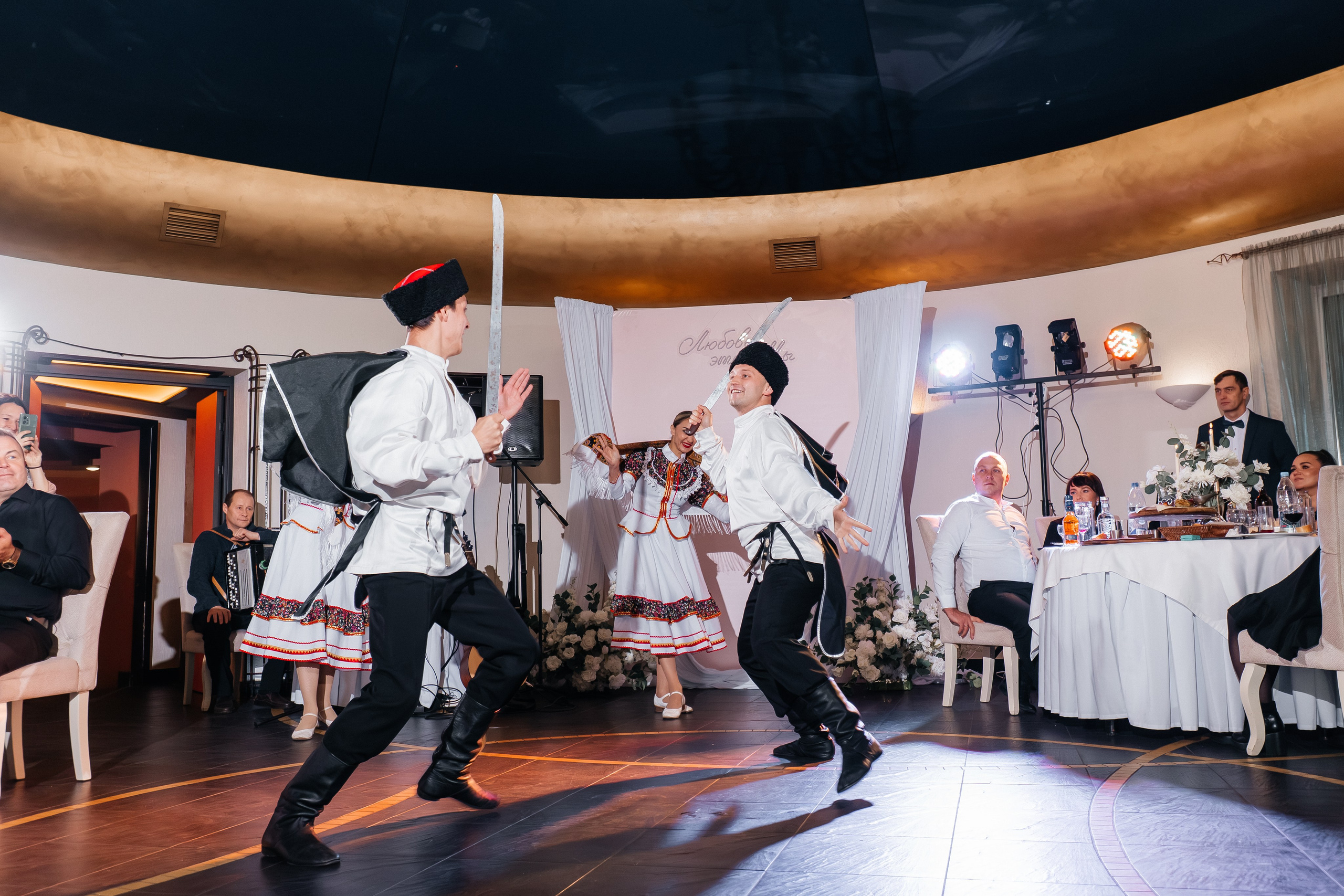 18.10.25. Свадебный фотограф видеограф Чебоксары