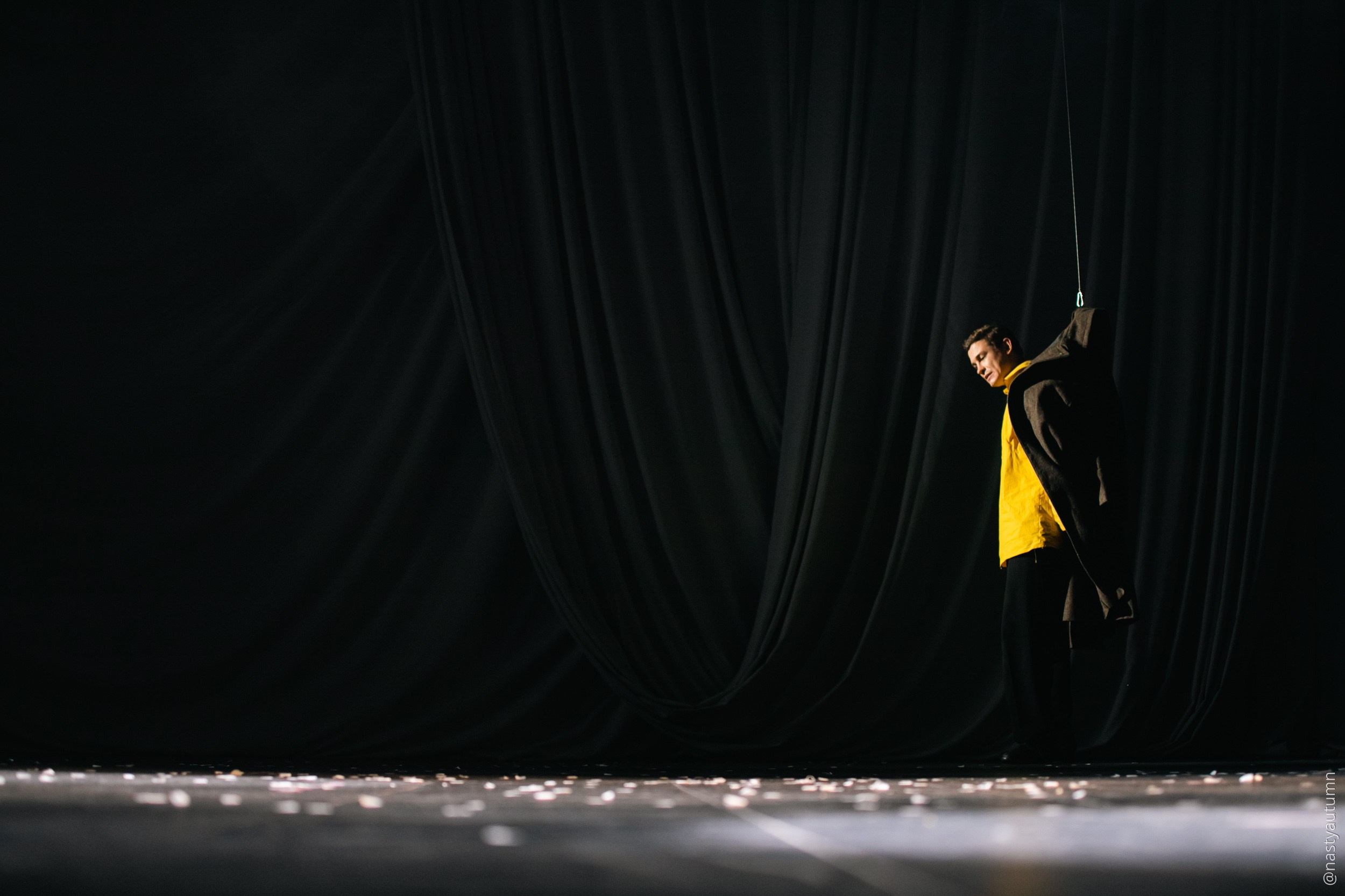 Генеральный прогон «Маяковский. Я сам.». Репортажный и концертный фотограф в Москве Анастасия Осень