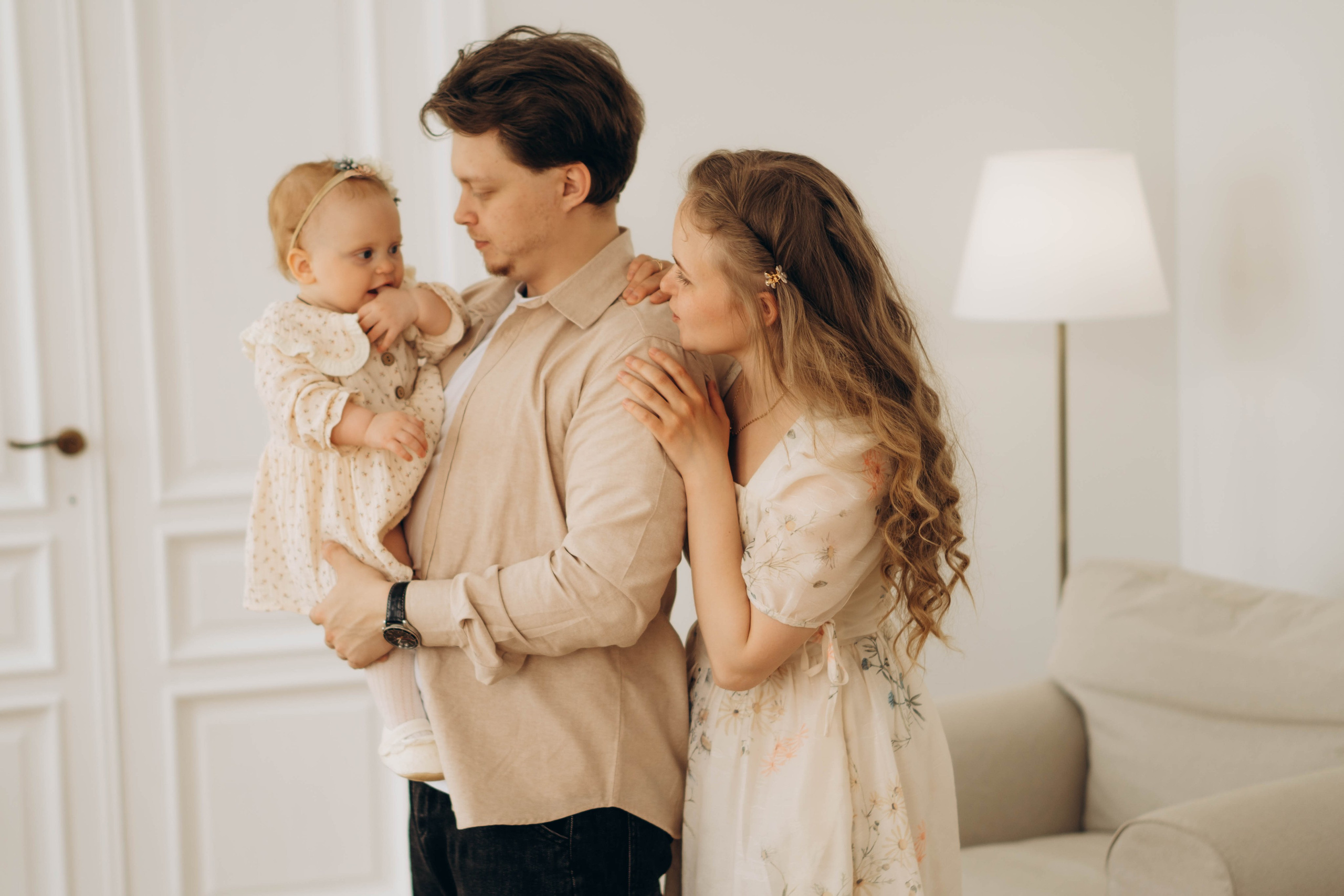 Студийная семейная съемка на годик. Фотограф Москва Валерия Веденина